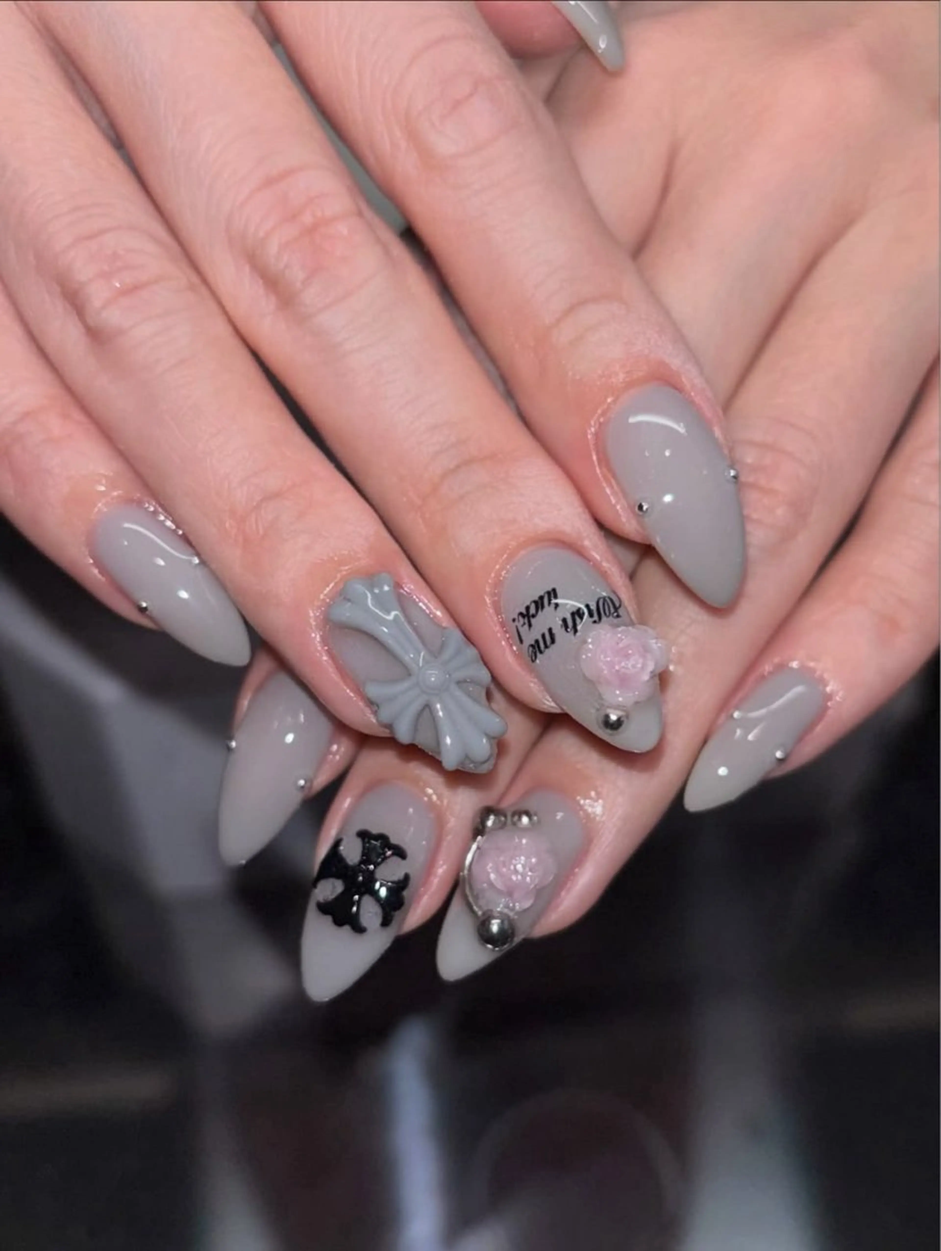 ネイル 韓国ネイル 持ち込み ニュアンスネイル ネイルチップ 冬ネイル RINN ANA.CHUOのネイルデザイン