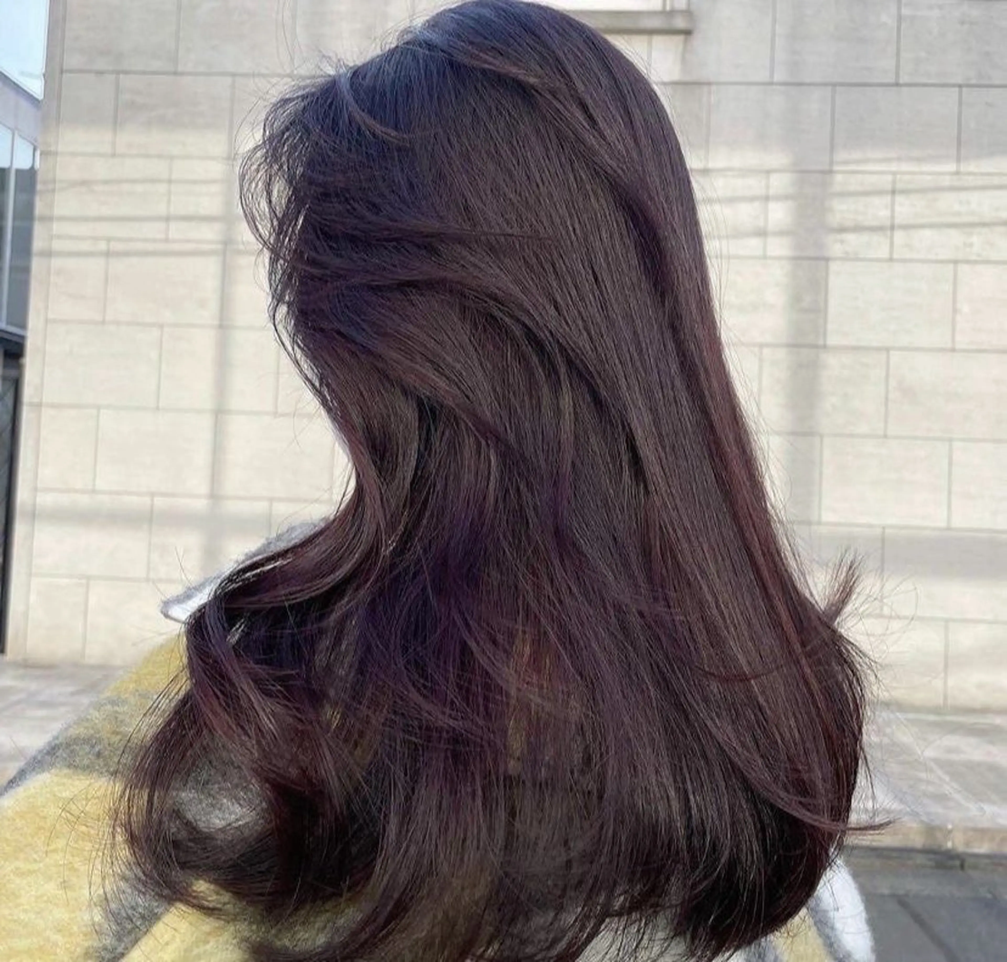 ロング カラー ヘアカラー トリートメント 越智 海斗のヘアスタイル