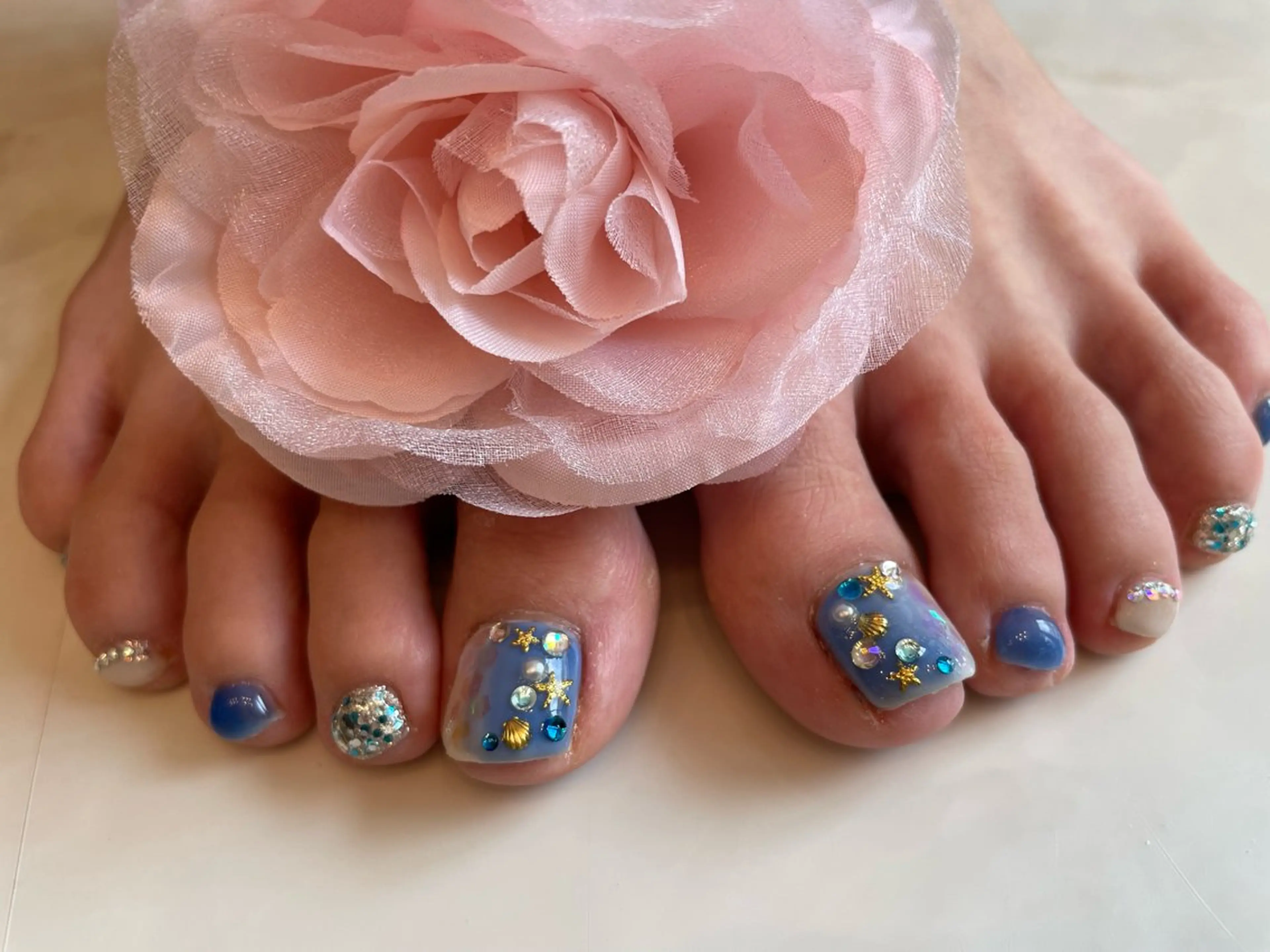 ネイル ♡ビジュール♡ NAIL &まつ毛のマツエク・マツパデザイン