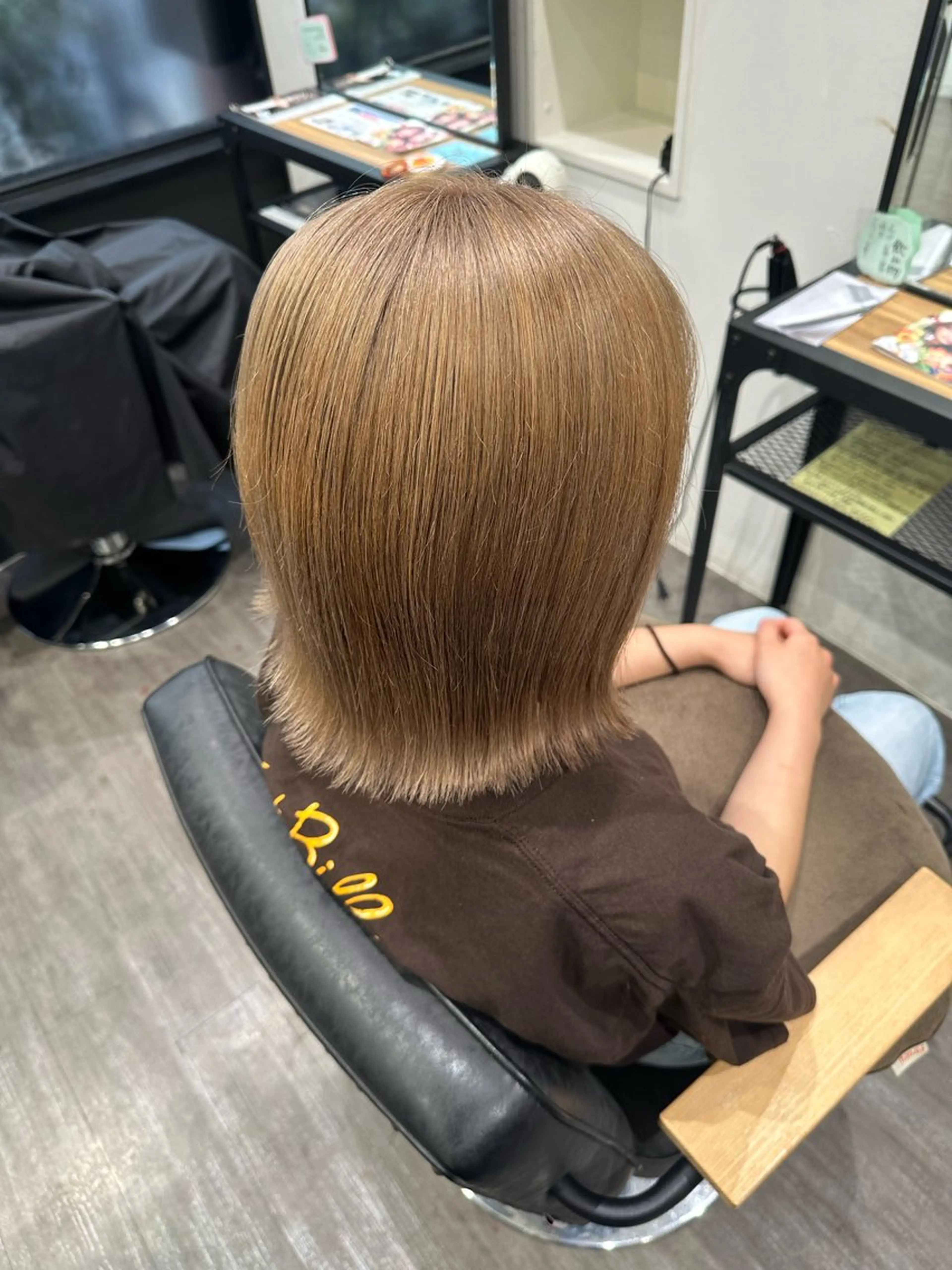 ミディアム カラー ベージュカラー ミルクティーベージュ ヘアカラー トリートメント 艶髪レイヤー上田 紗也🇰🇷💗のヘアスタイル