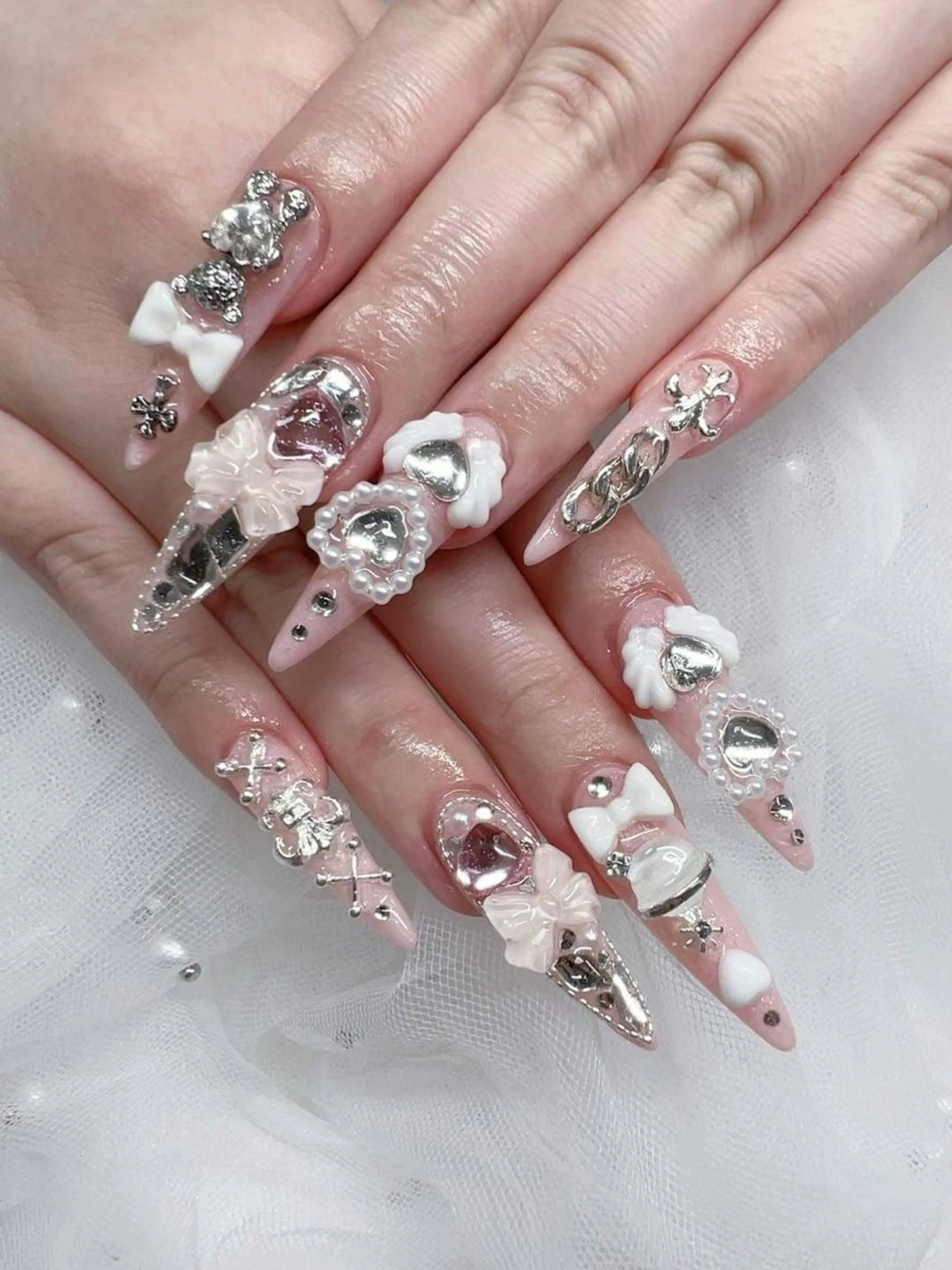 ネイル ハンドネイル ハンドケア COCO ネイルのネイルデザイン