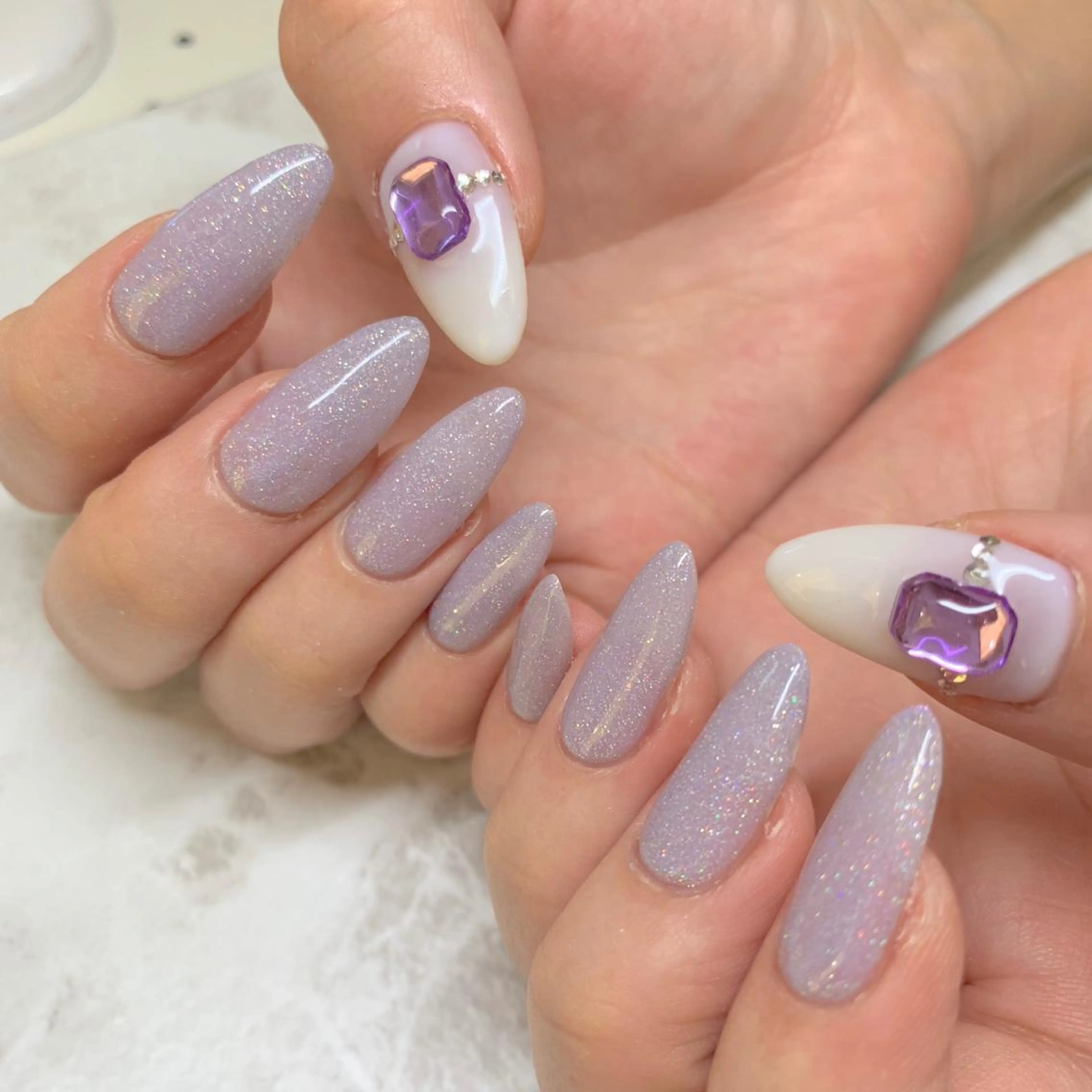 ネイル 長さ出し ストーンネイル LULU LIMAのネイルデザイン