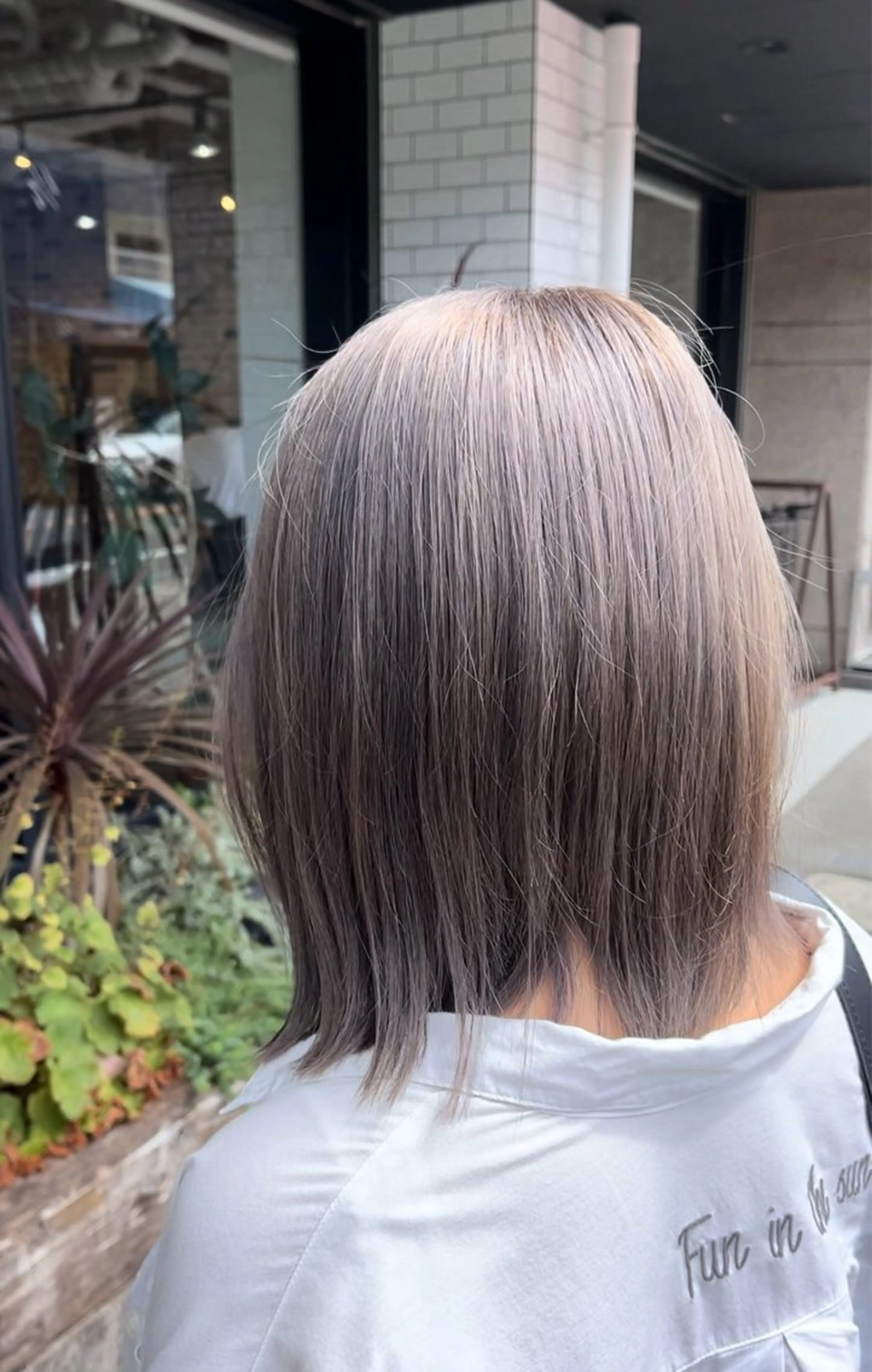 ミディアム カラー 北野 早希のヘアスタイル