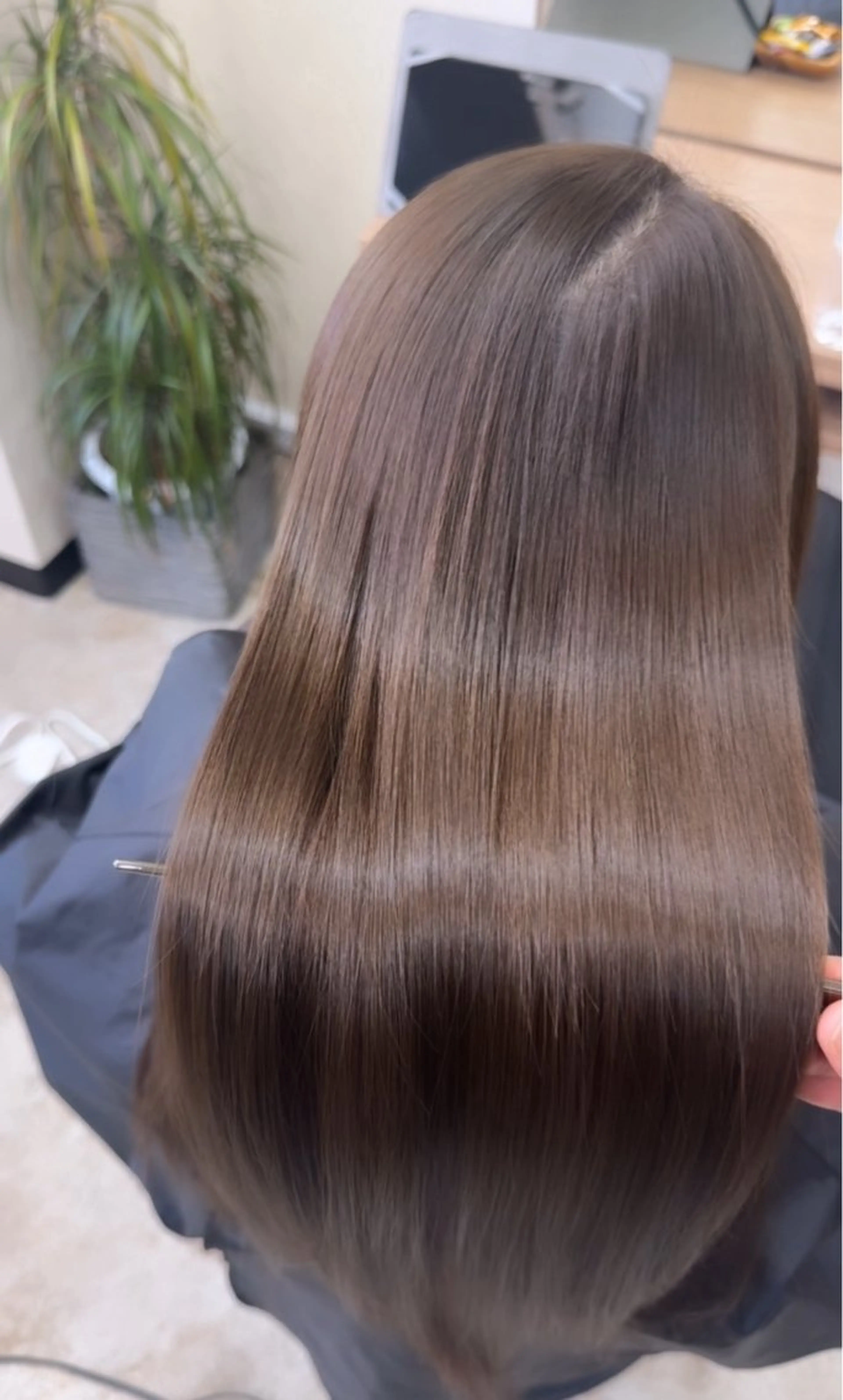 ミディアム ⭐︎ MUTSUMIのヘアスタイル