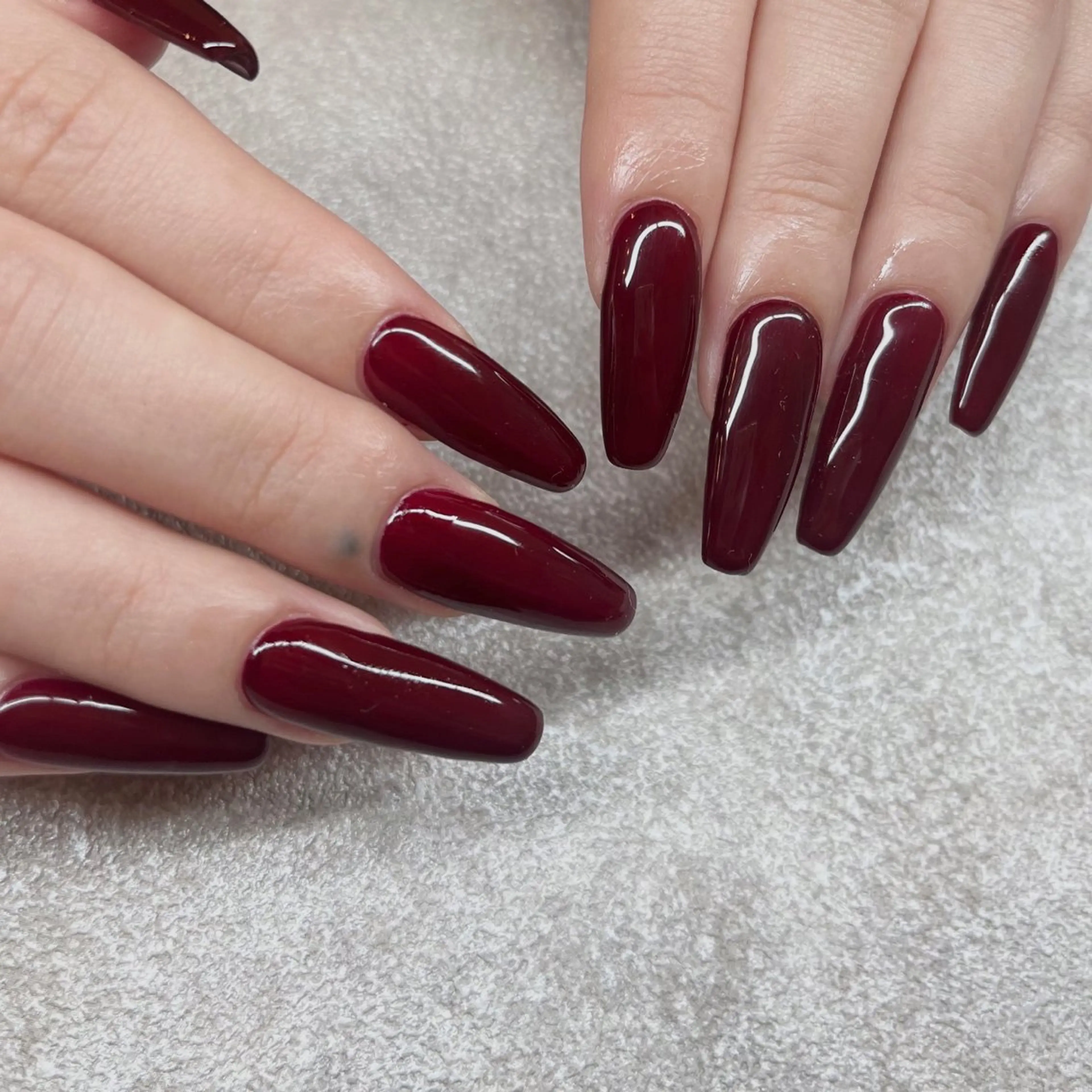 ネイル ハンドネイル Miki. MORE -NAILのネイルデザイン