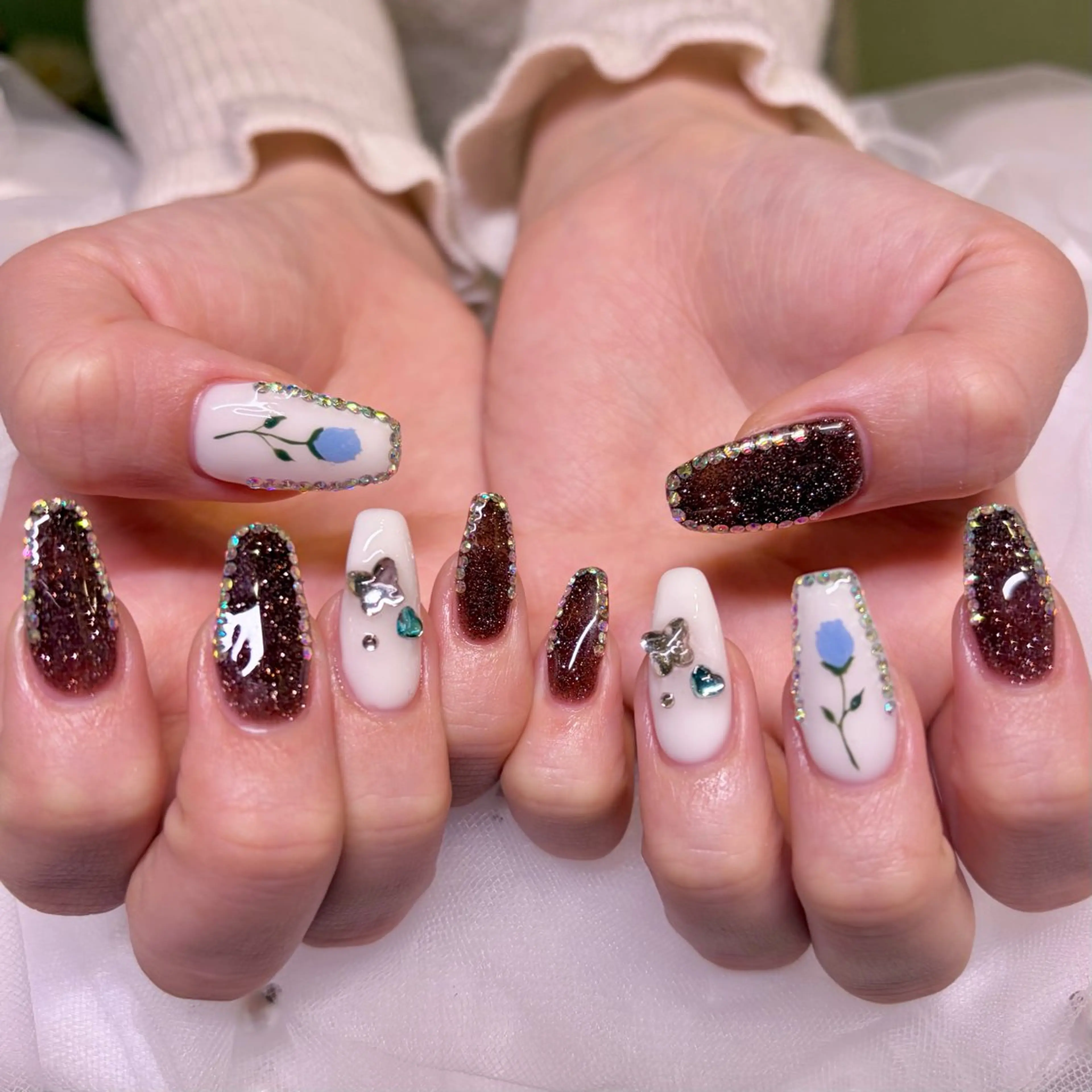 ネイル ハンドネイル nail salon e'mu💐のネイルデザイン