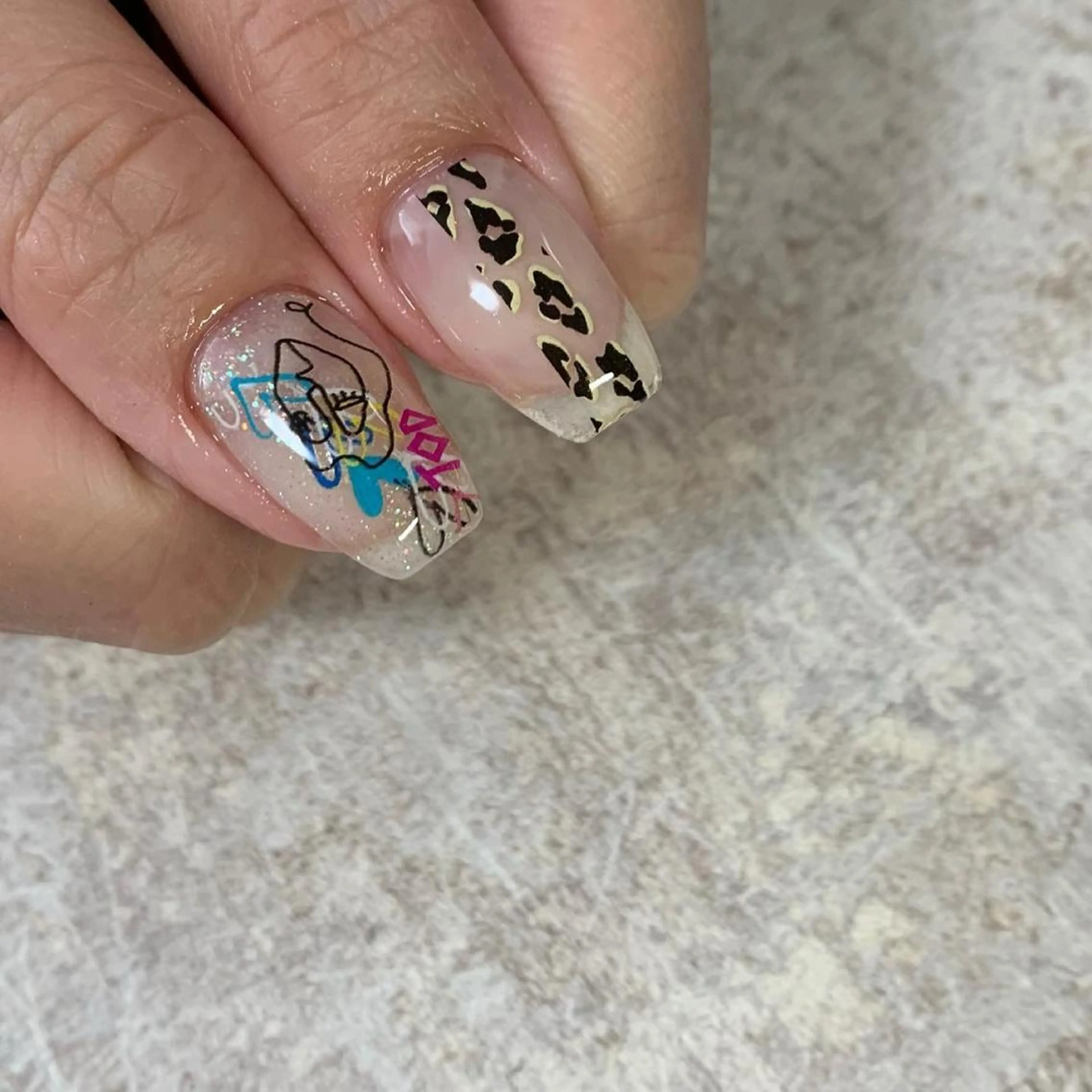 ネイル S. JEWELのネイルデザイン