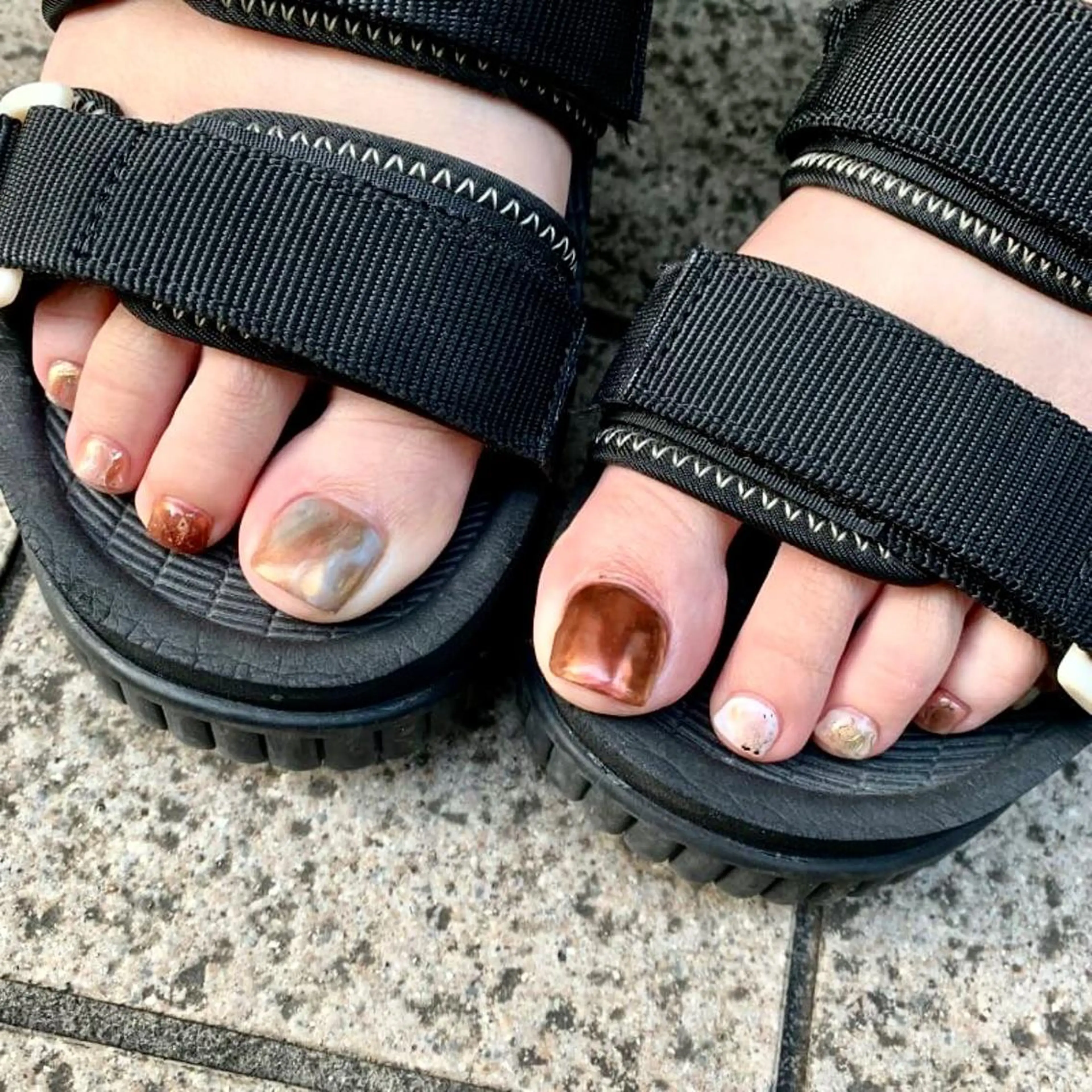 ネイル ブラウン nable.所属・栗林 実莉のネイルデザイン