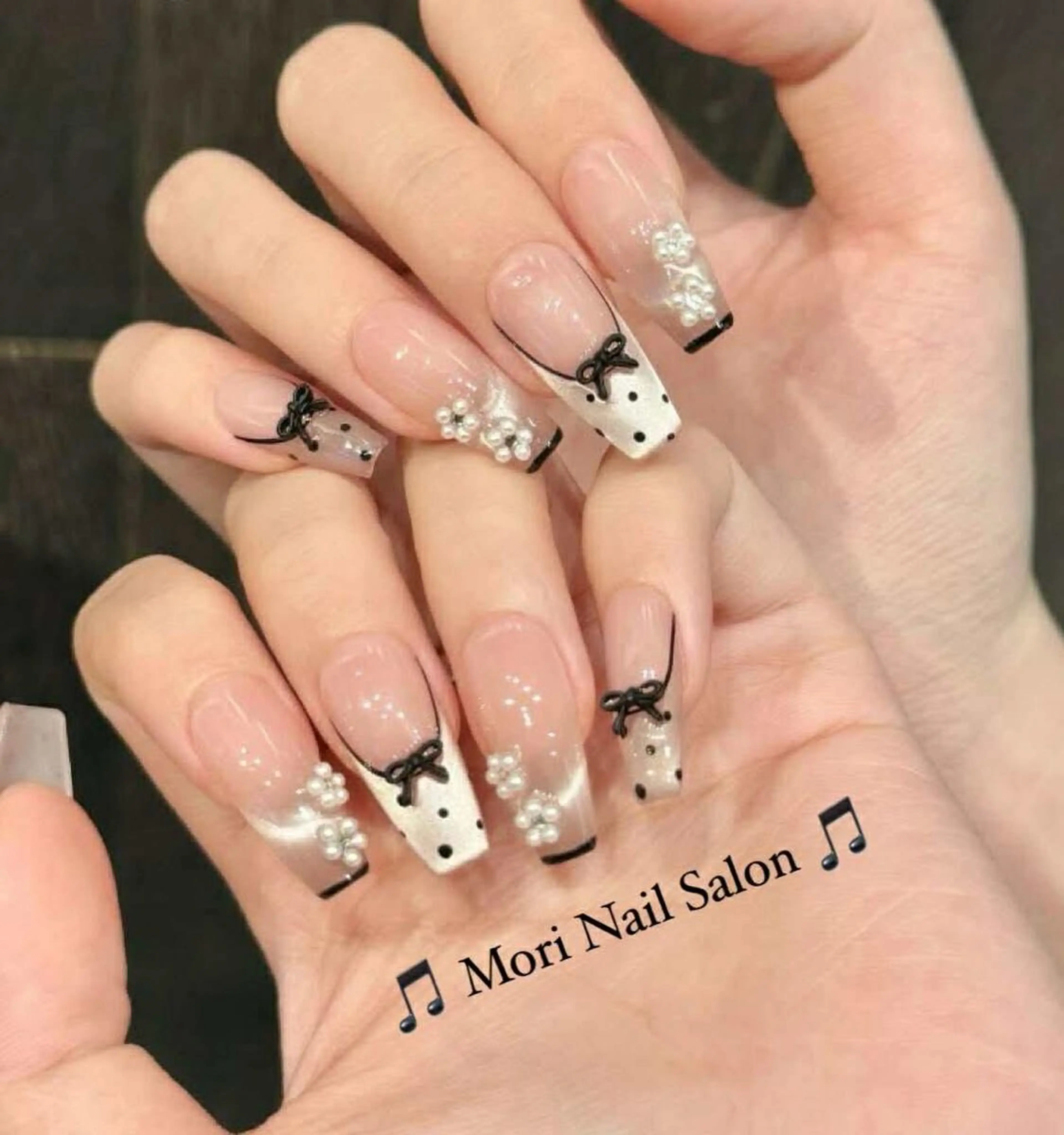 ネイル MORI ネイル SALONのネイルデザイン