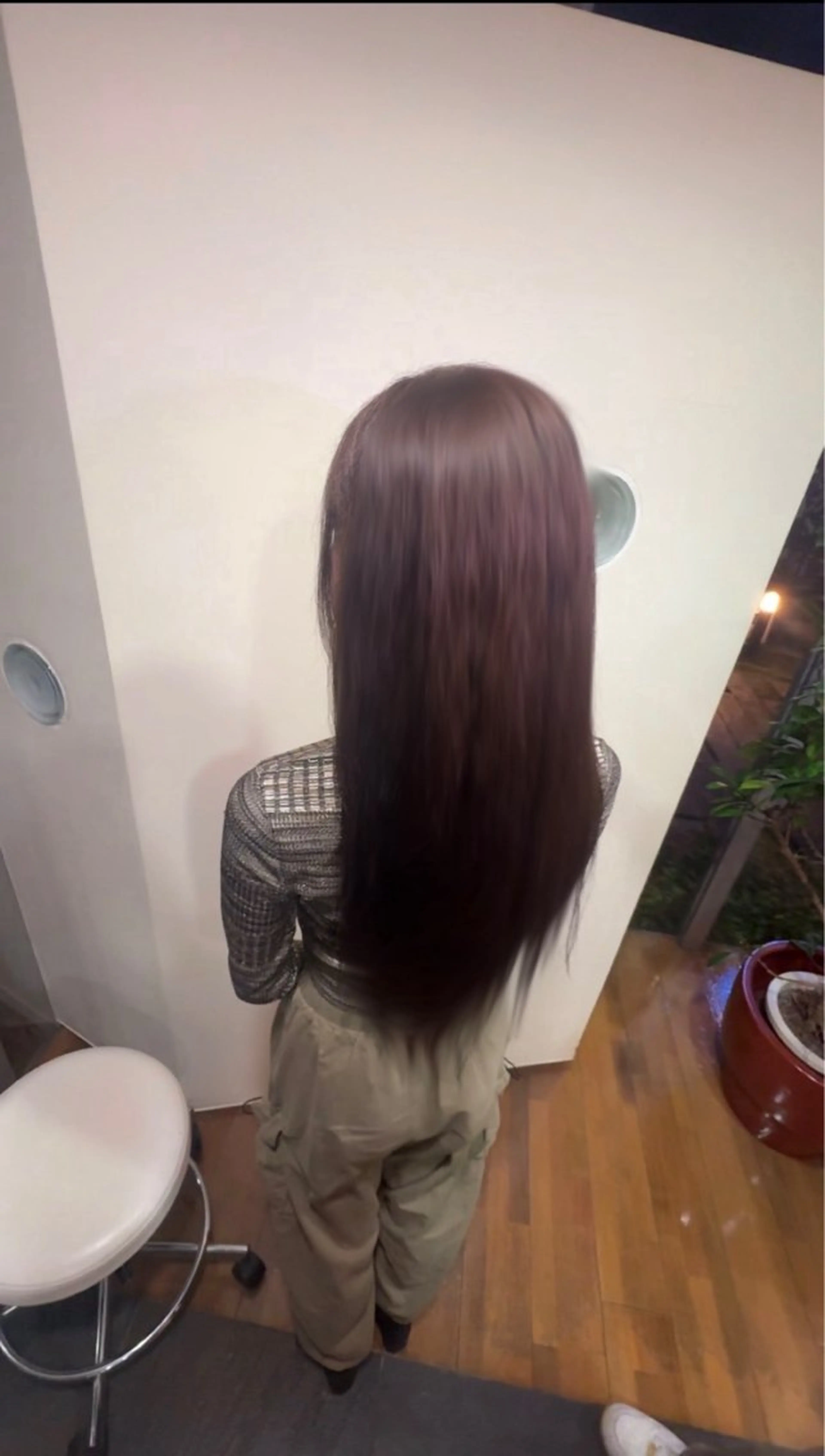 カラー ブラウンカラー ショコラブラウン ヘアカラー トリートメント 岡田 望夢のヘアスタイル