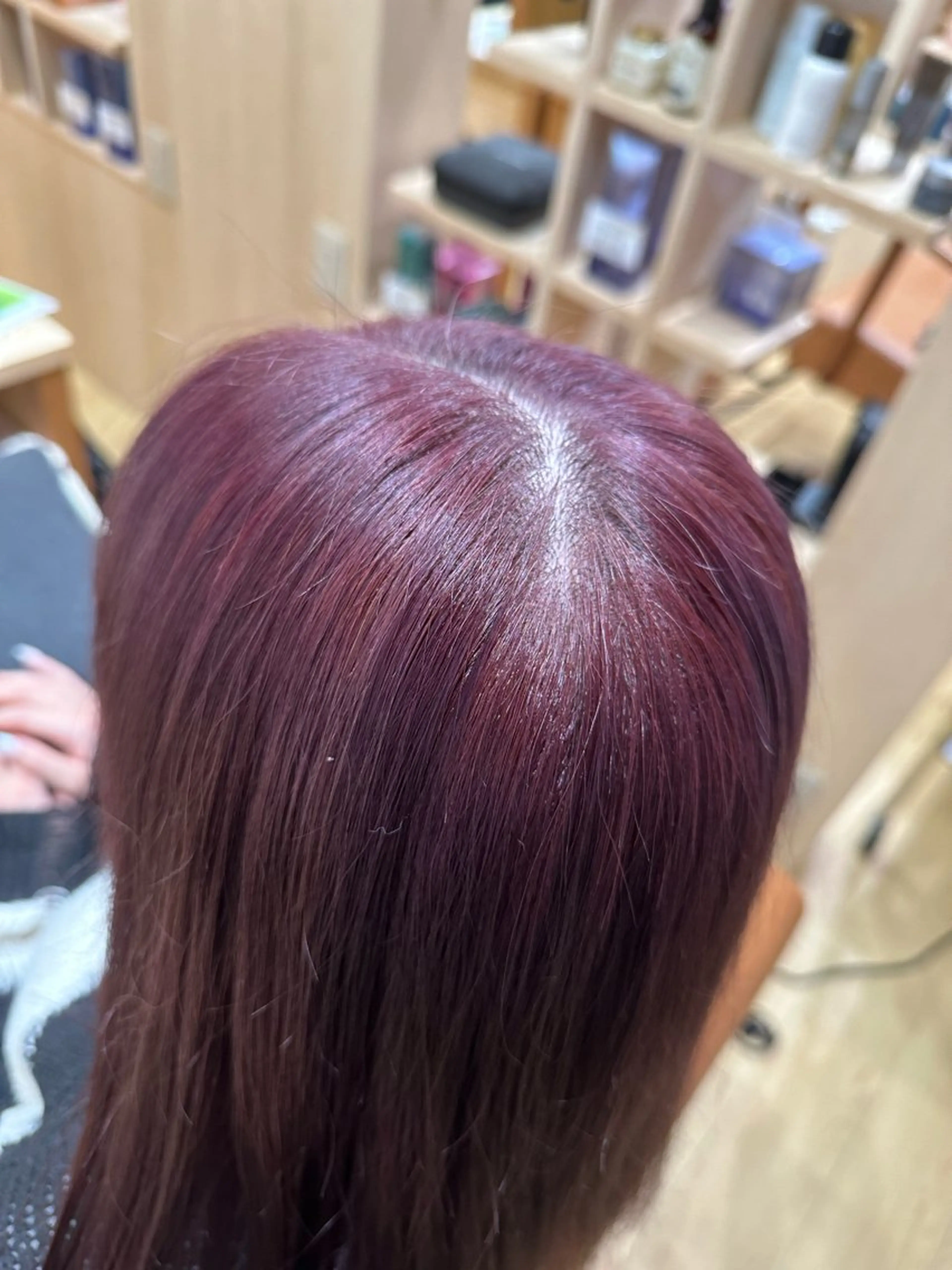 カラー ブリーチ ピンクカラー ピンクパープル クボタ アヤナのヘアスタイル