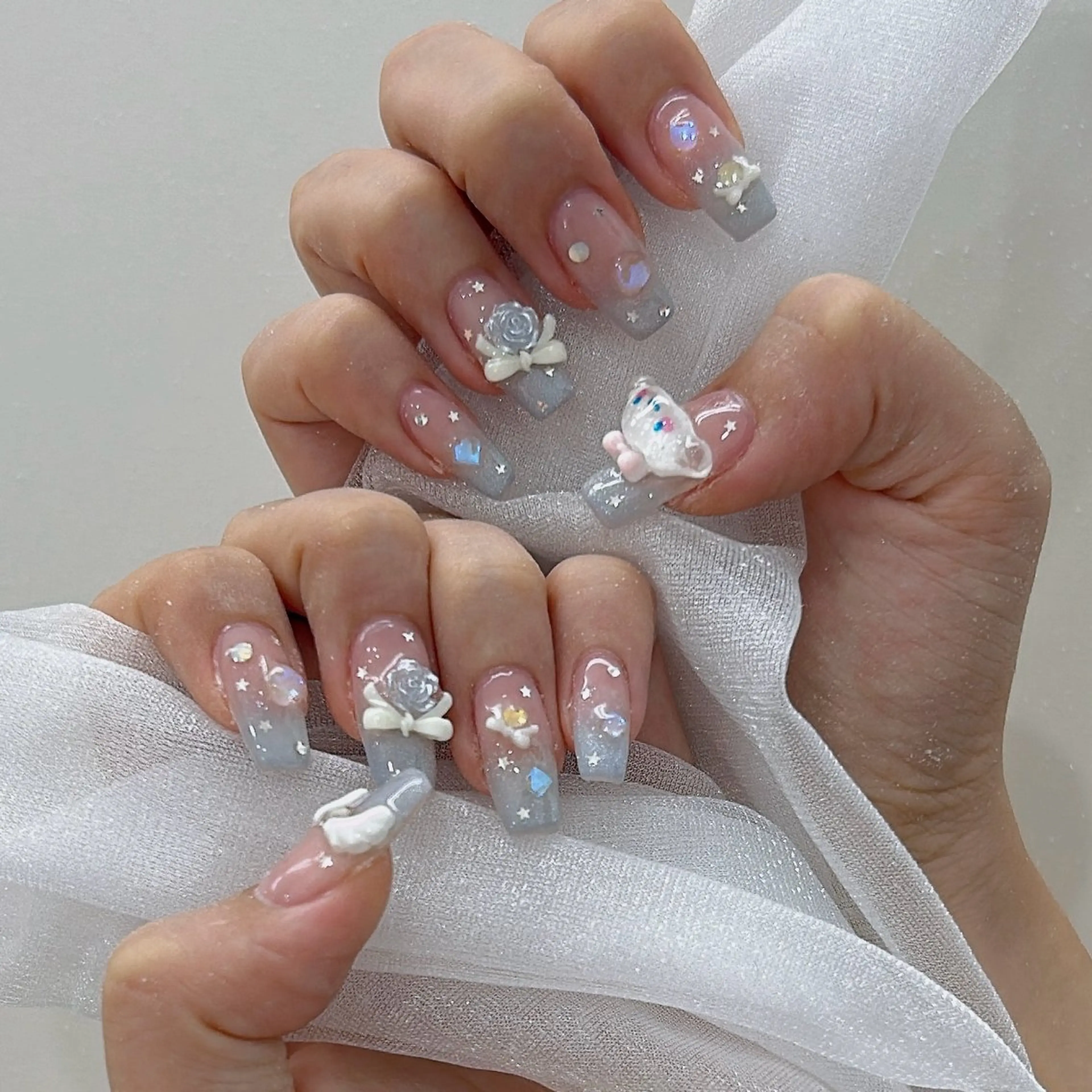 ネイル ハンドネイル . Natsumiのネイルデザイン