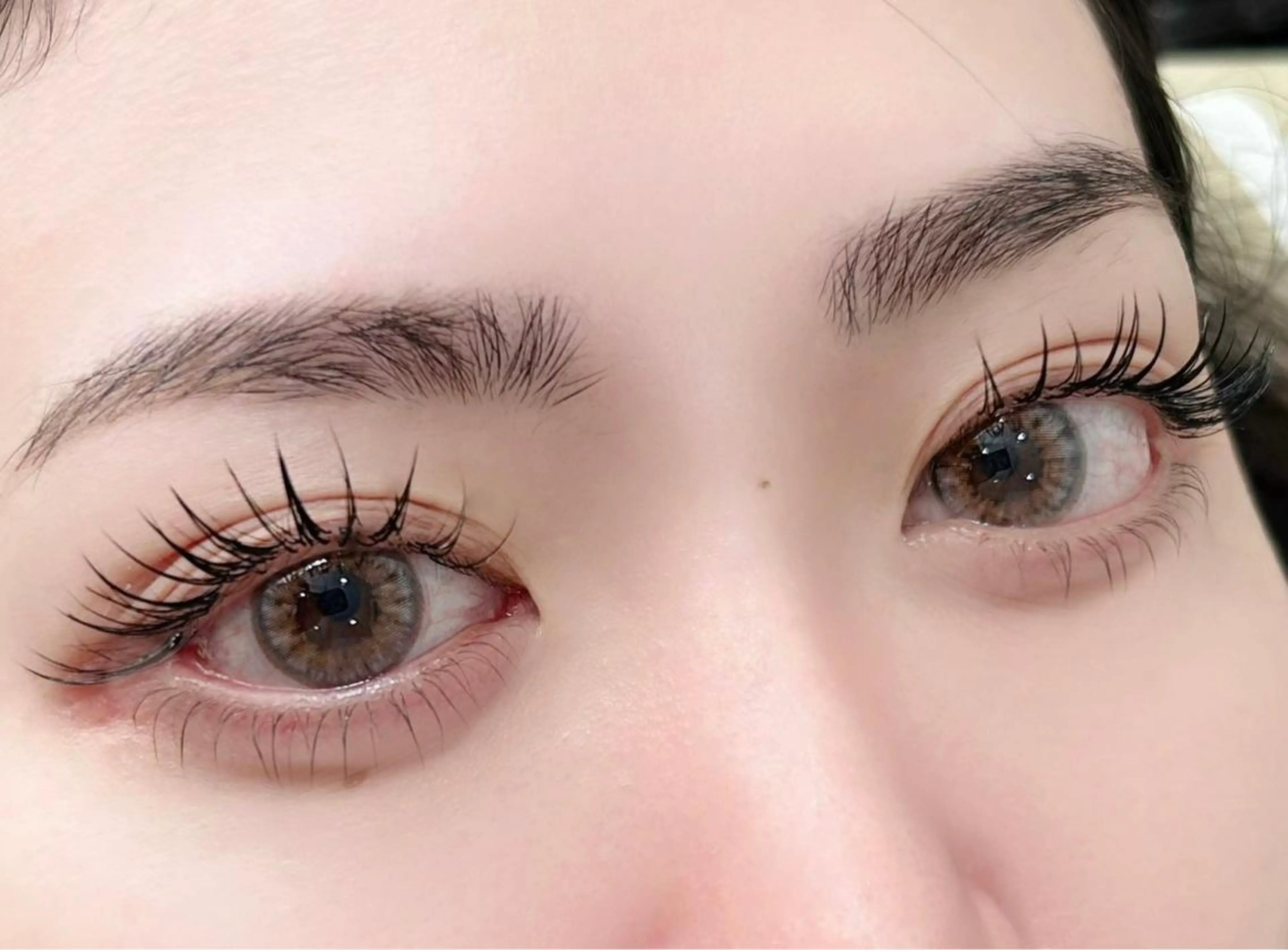 ネイル マツエク・マツパ アイブロウ 眉カラー 韓国風マツエク パリジェンヌラッシュリフト まつげパーマ ワンホンマツエク ハンドネイル フットネイル ハンドケア Nail&eye Belire 新宿のネイルデザイン