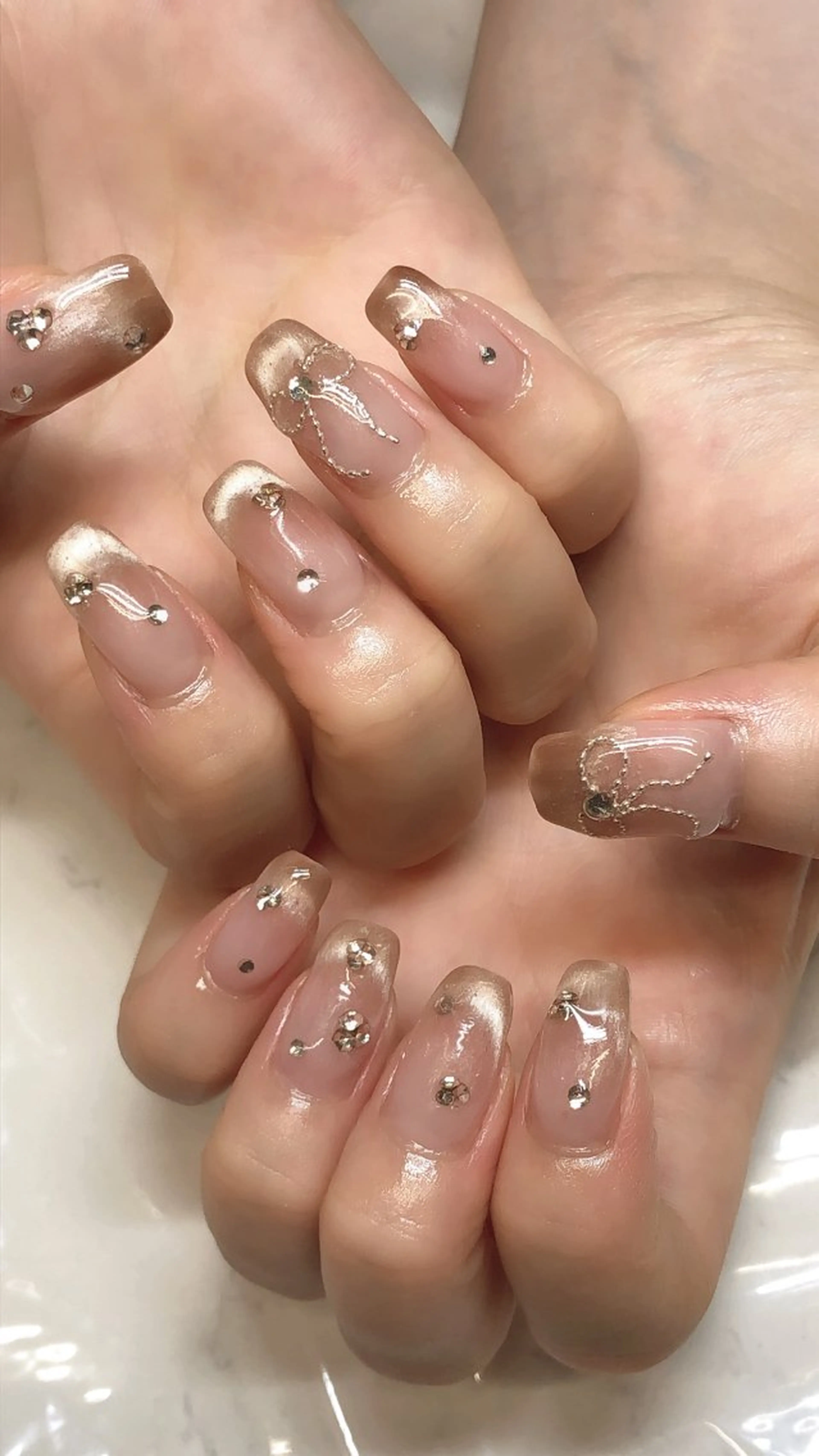 ネイル ✨アン ミユ✨のネイルデザイン