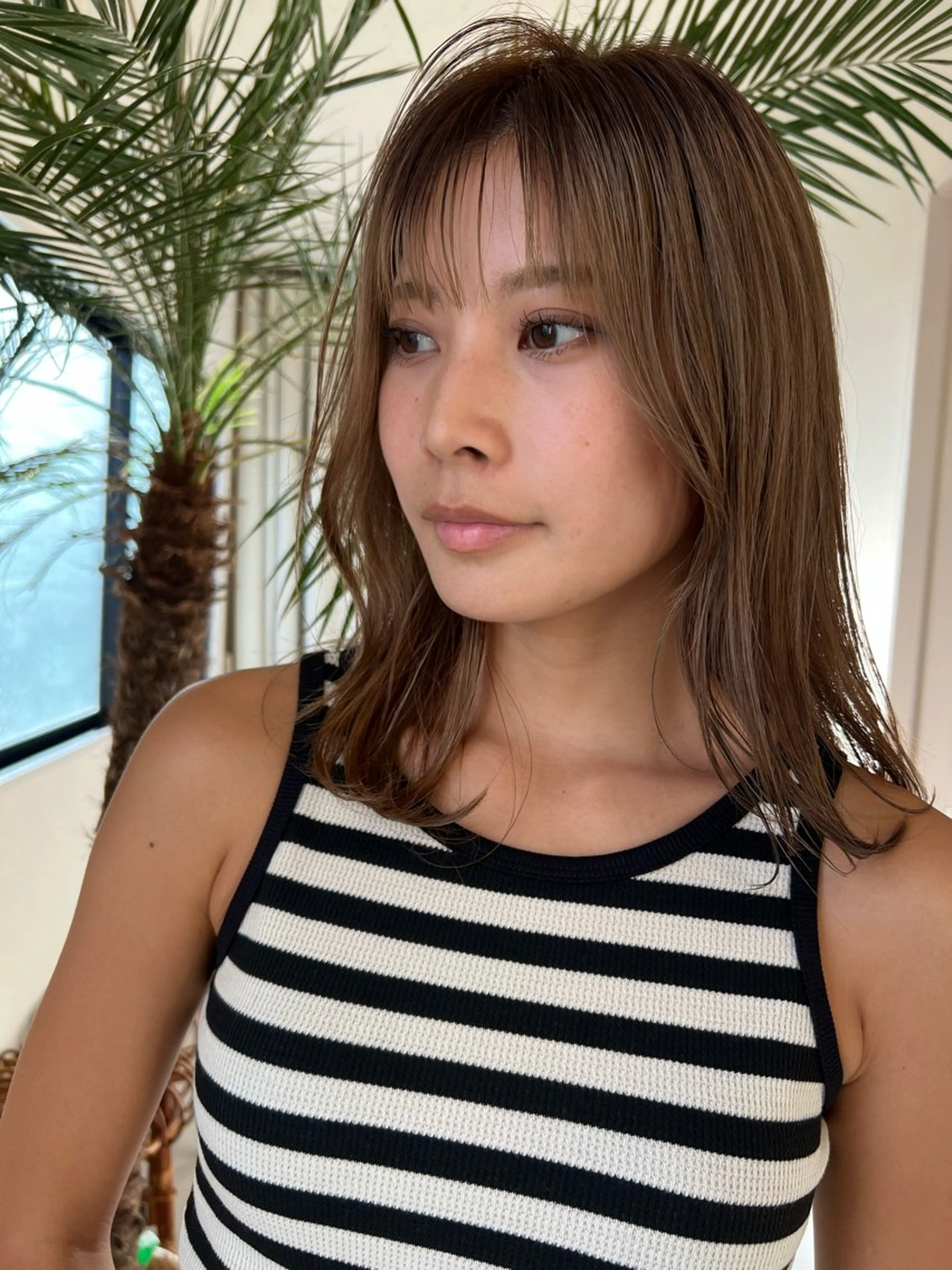 セミロング ココルアナ 豊中美容室のヘアスタイル