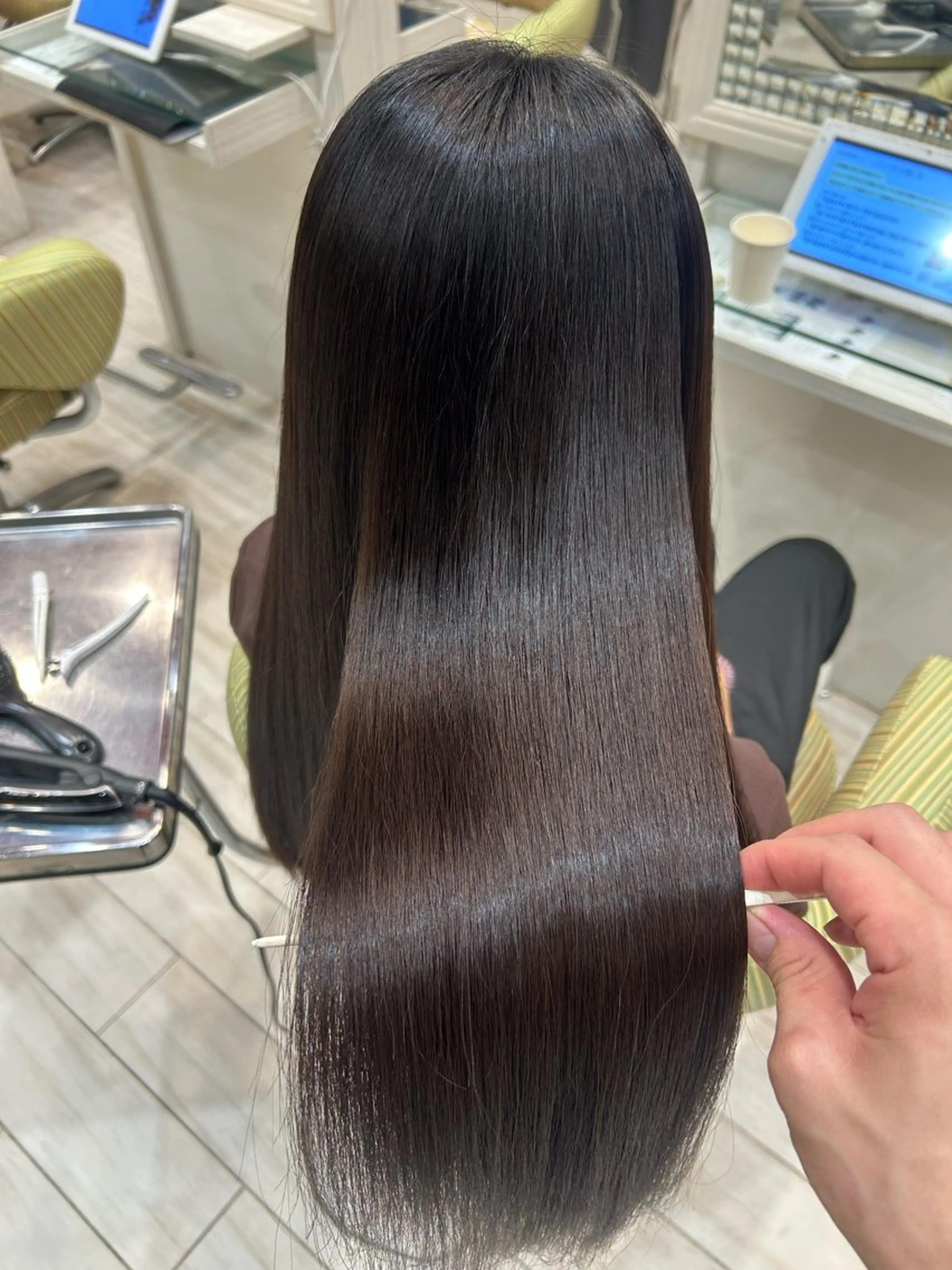 ロング カット トリートメント ヘッドスパ 中川 拓弥のヘアスタイル