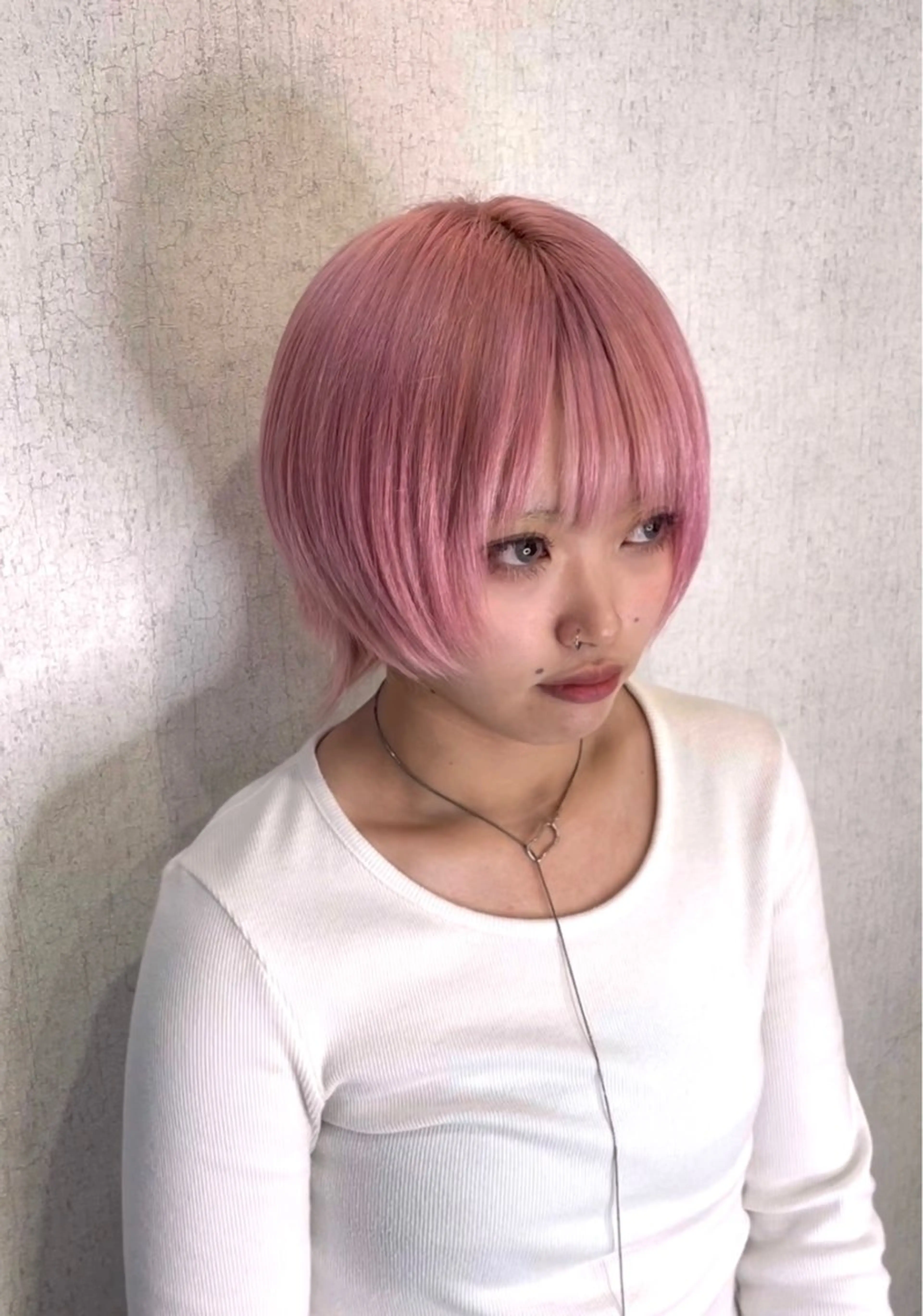 ショート wistell所属・ハイトーン/艶カラー sarina🩷のヘアスタイル