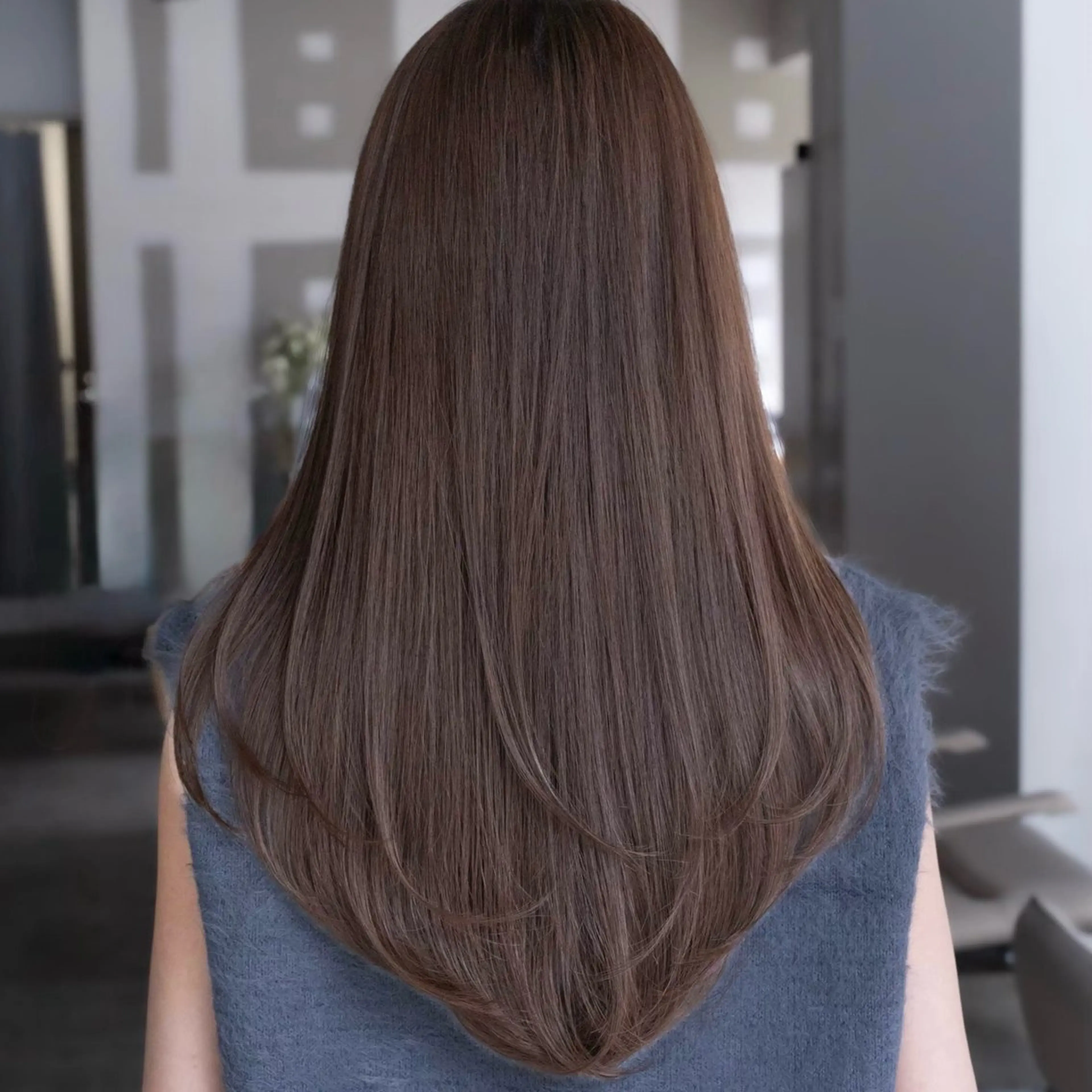 セミロング カラー 透明感カラー オレンジ ヘアカラー トリートメント AIN.ANLY 明治神宮前所属・ムツキ/品のある 艶カラー/縮毛矯正のヘアスタイル