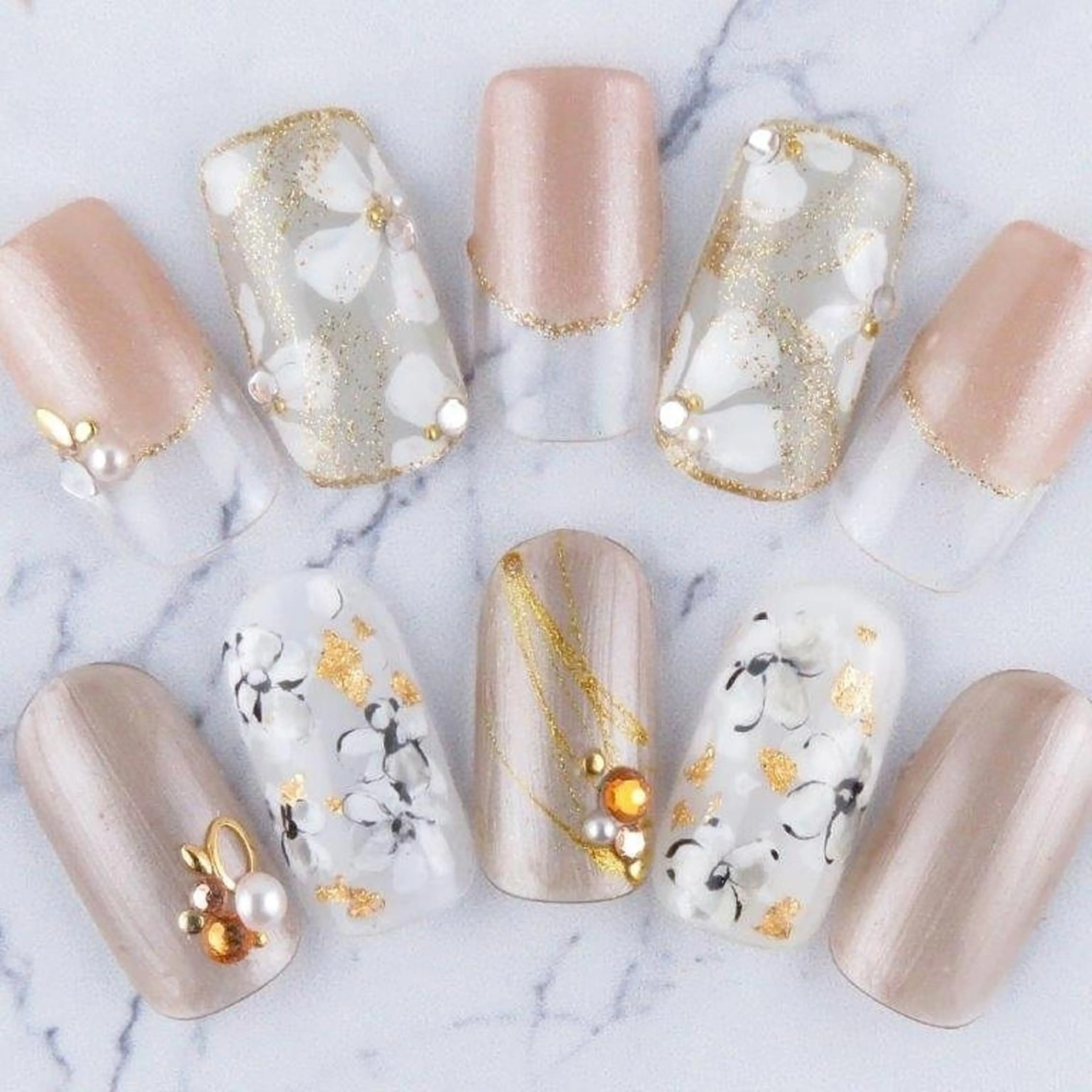 ネイル みー shakushiroのネイルデザイン