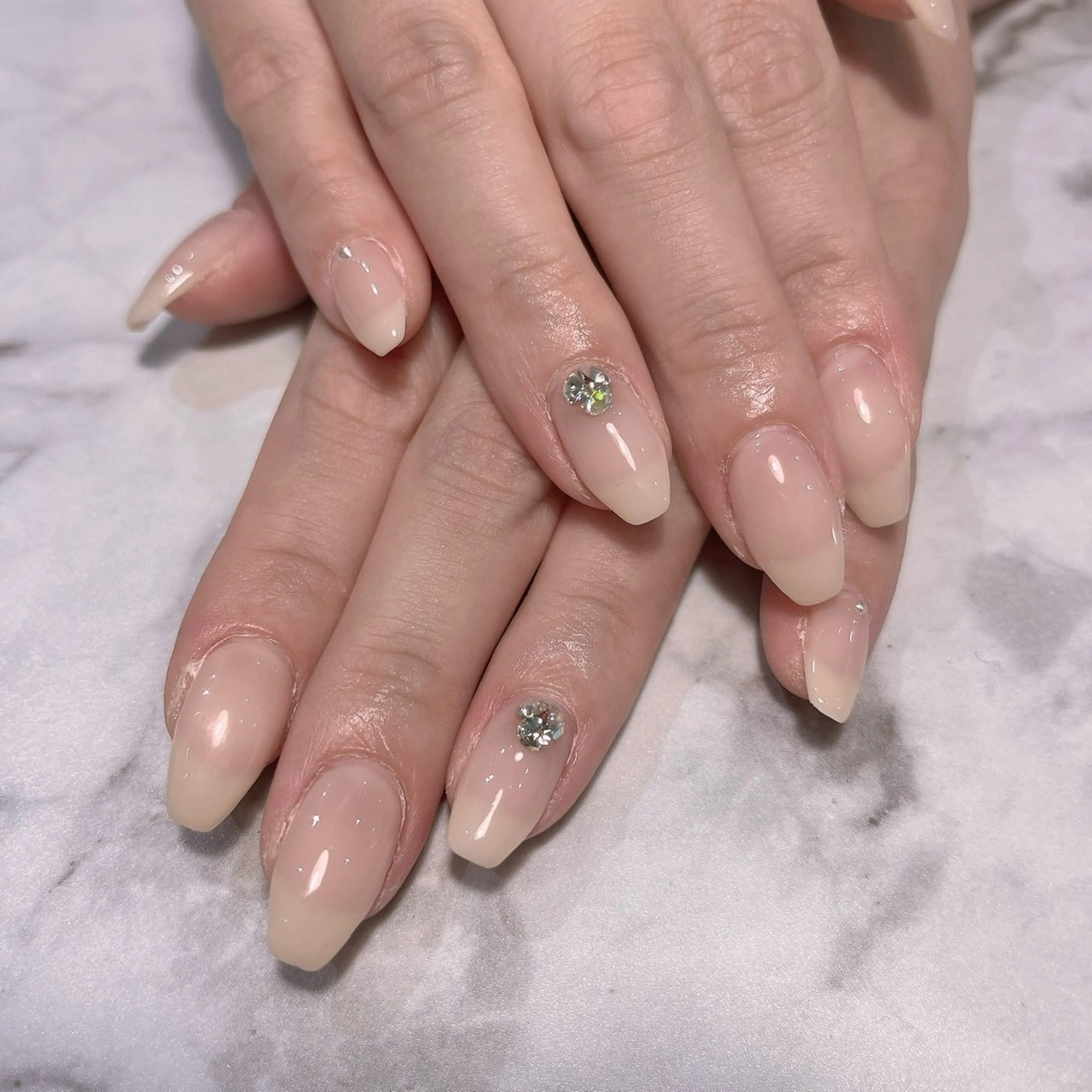 ネイル ワンカラーネイル ハンドネイル 十色 Saoriのネイルデザイン