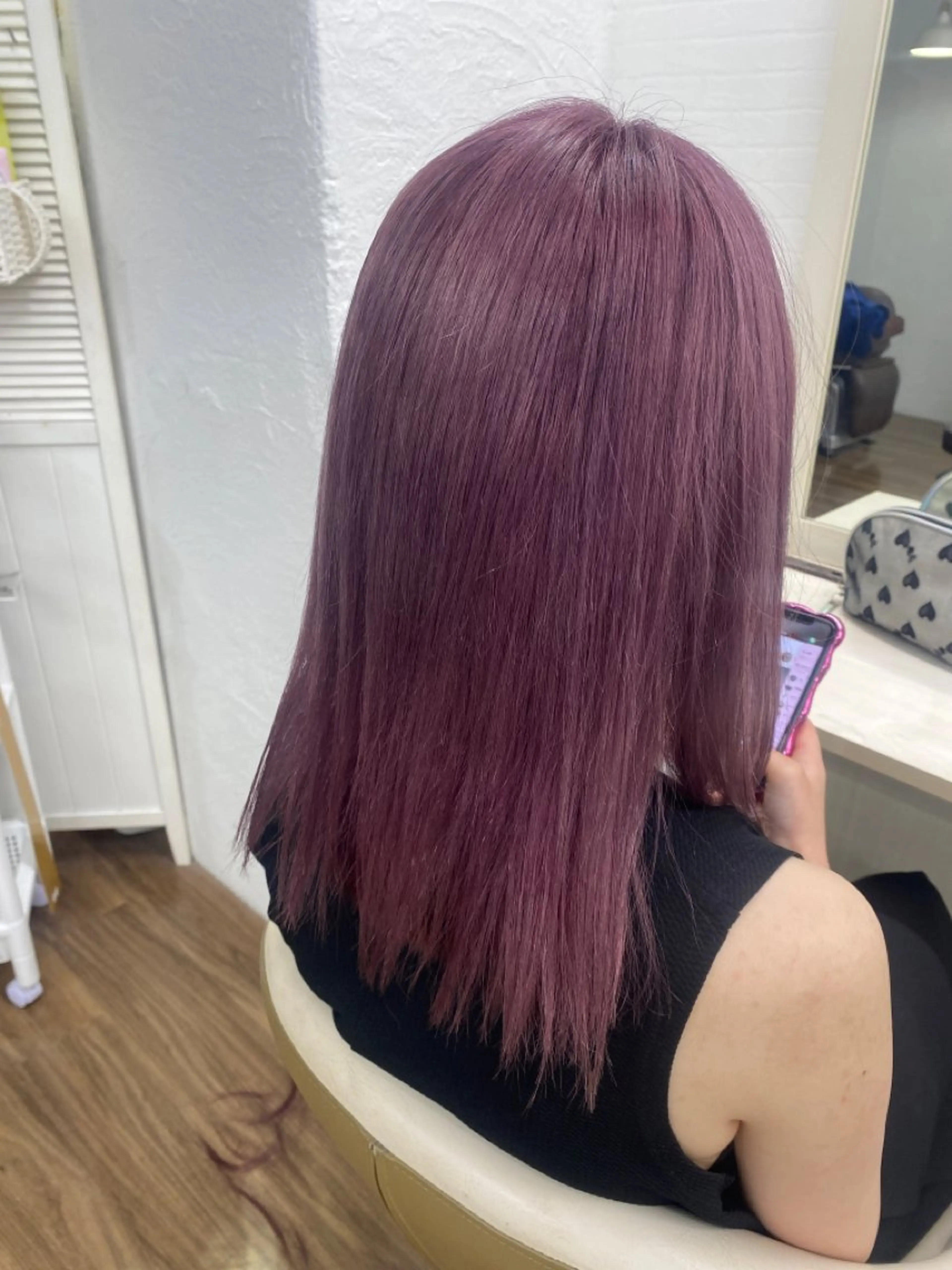 ミディアム カラー ハイトーンカラー ラベンダーカラー ラベンダーピンク ピンクカラー ヘアカラー トリートメント GLOSS 心斎橋 山上のヘアスタイル