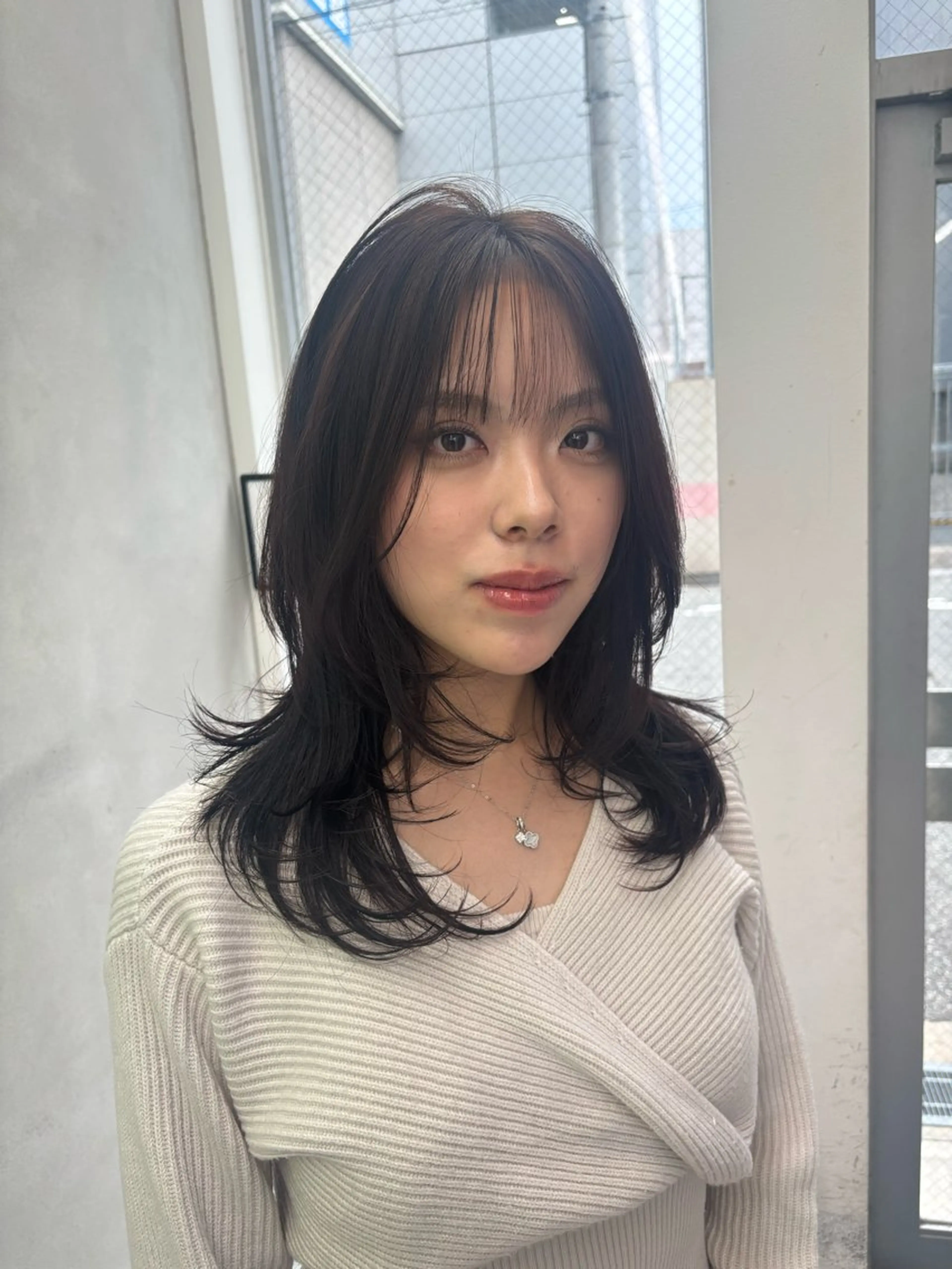 セミロング レイヤーカット 中田 渚のヘアスタイル