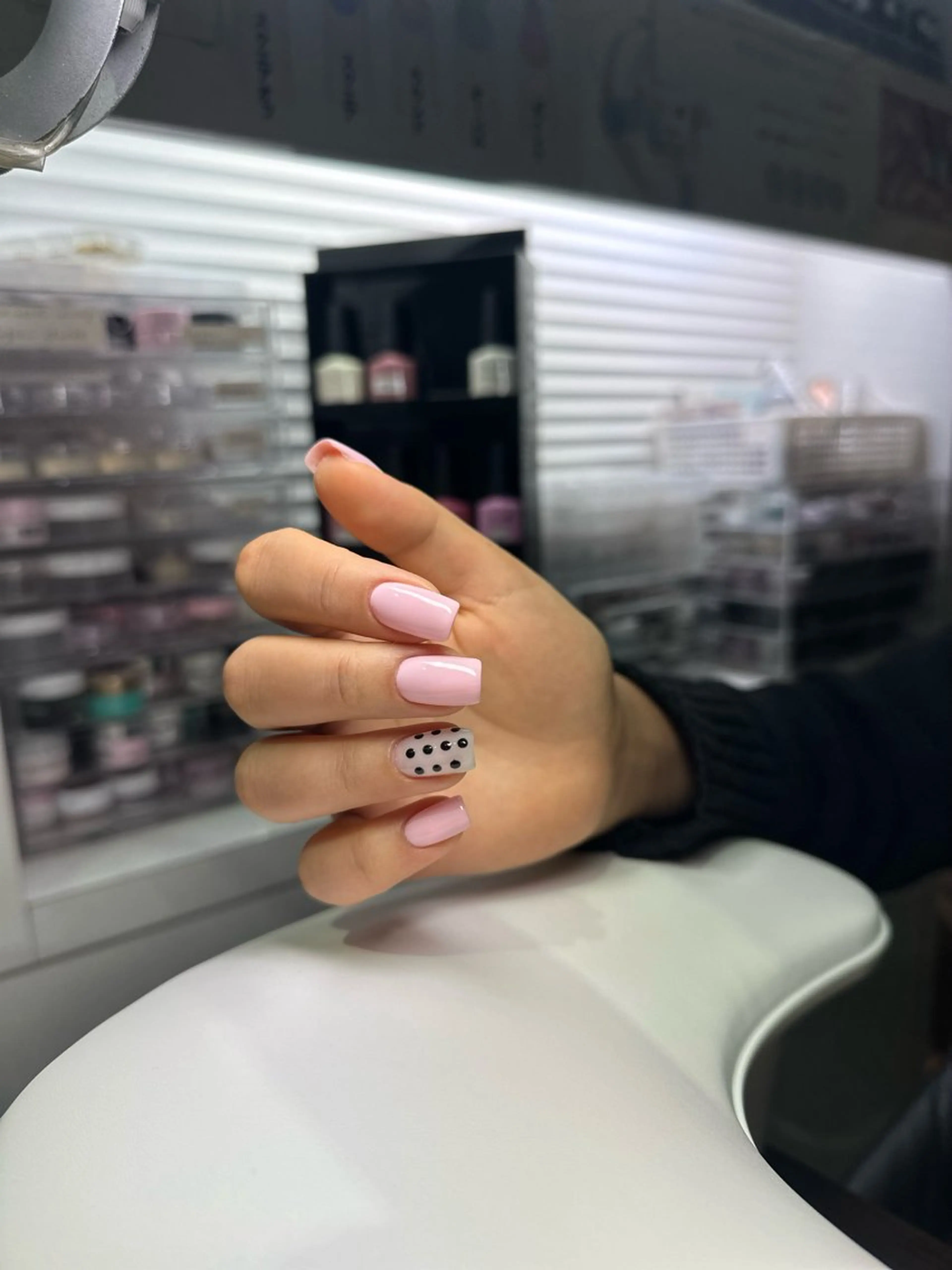 ネイル 🤎🩷 AnnaMariyaのネイルデザイン