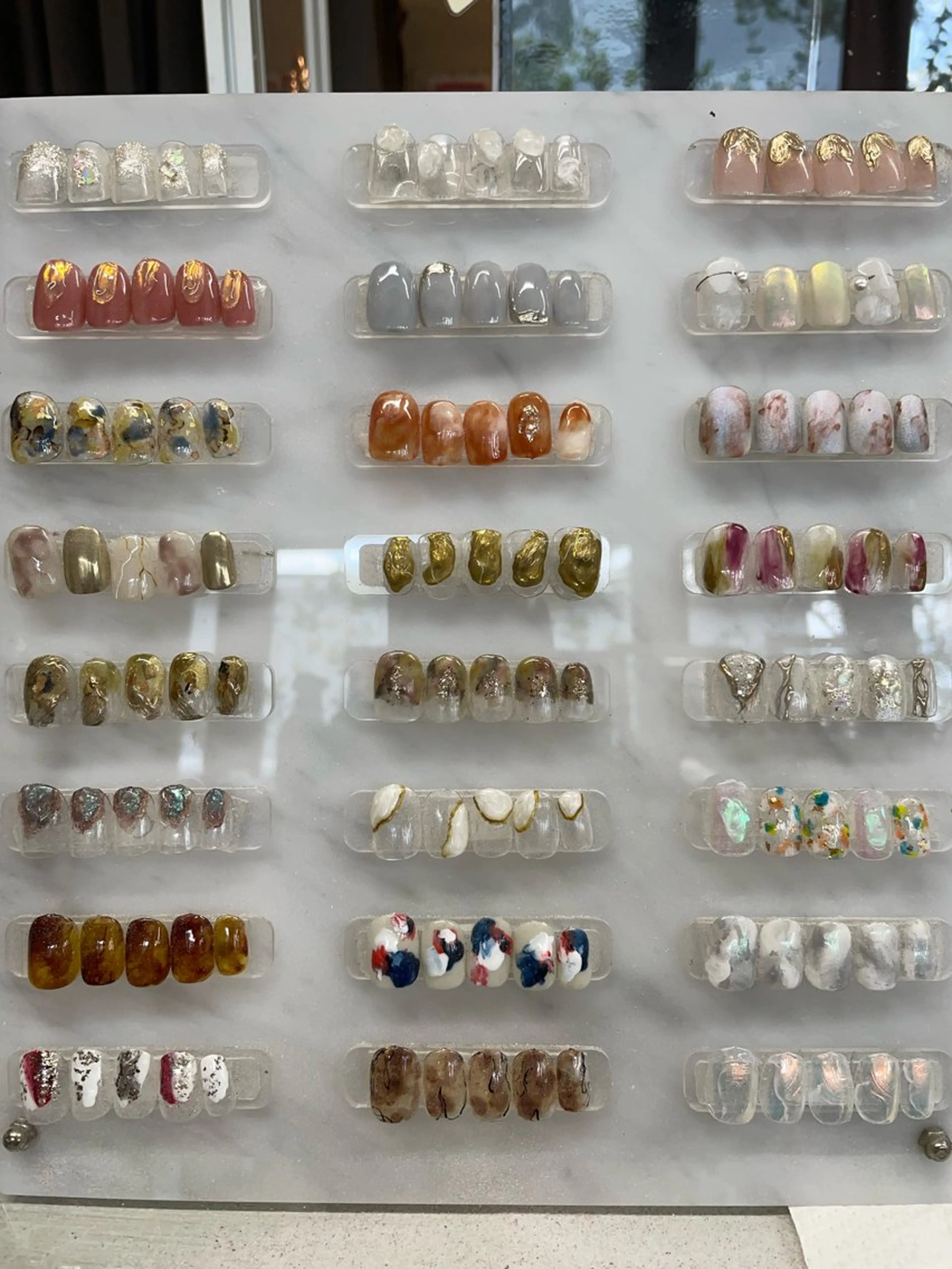 ネイル petit 薄窪のネイルデザイン