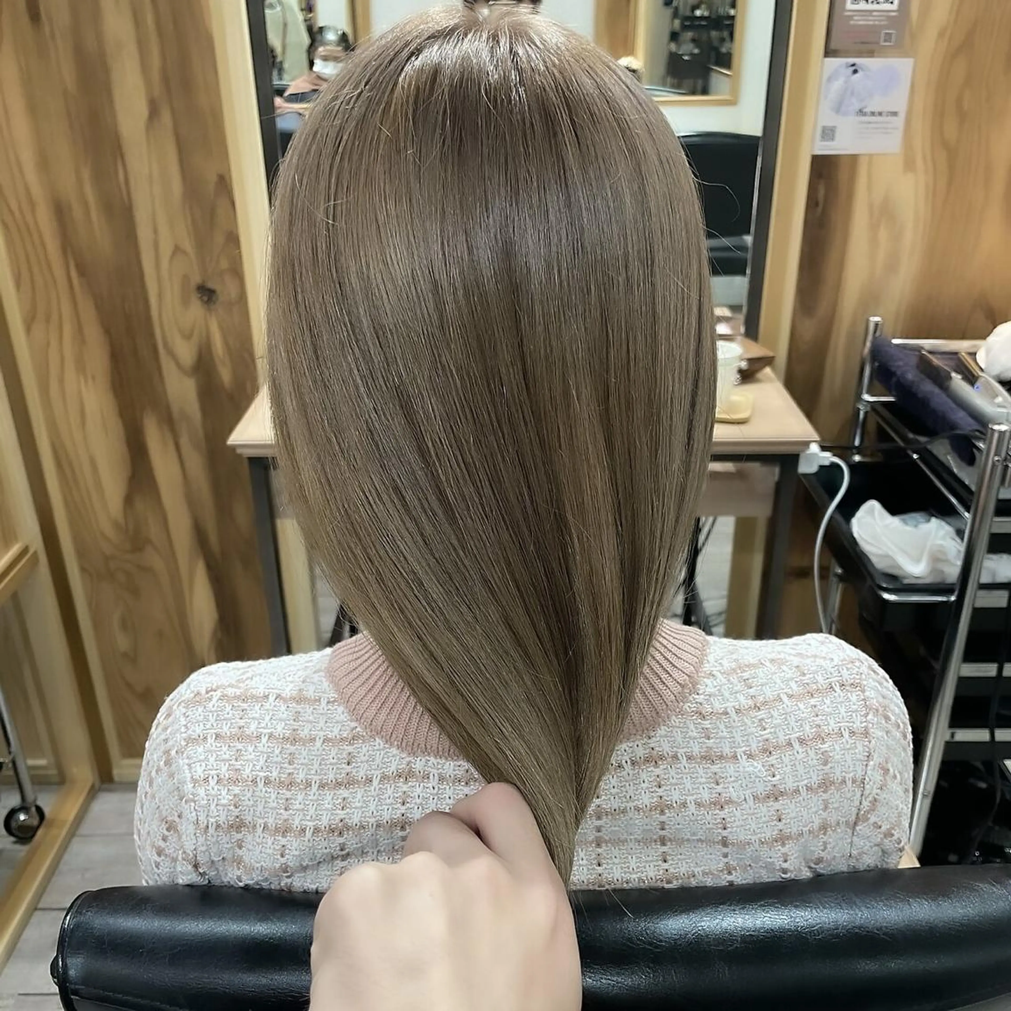 ロング ヘアカラー トリートメント FERIA梅田🖤 透明感カラー🎀のヘアスタイル