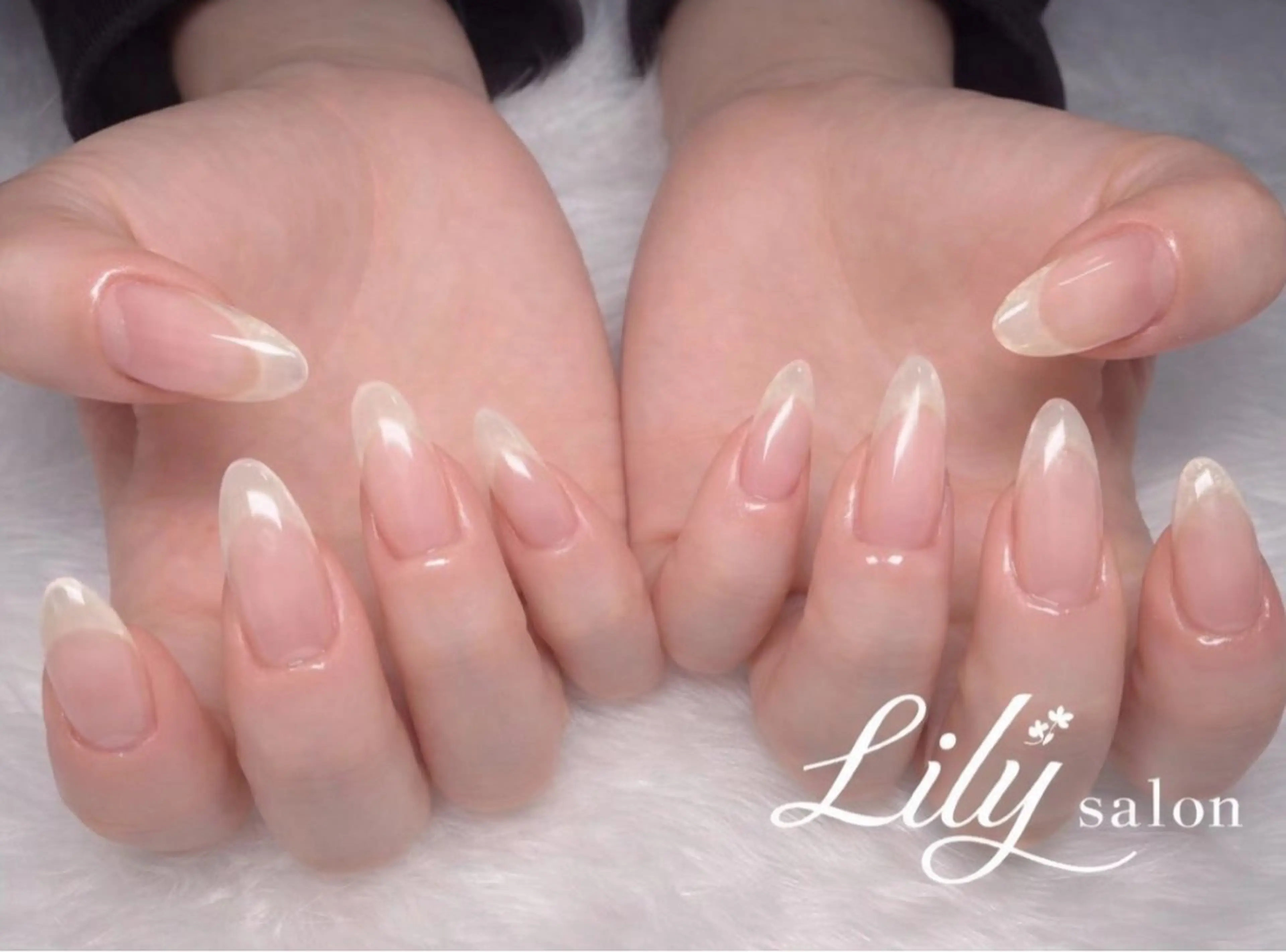 ネイル クリアネイル ジェルネイル lily salonのネイルデザイン