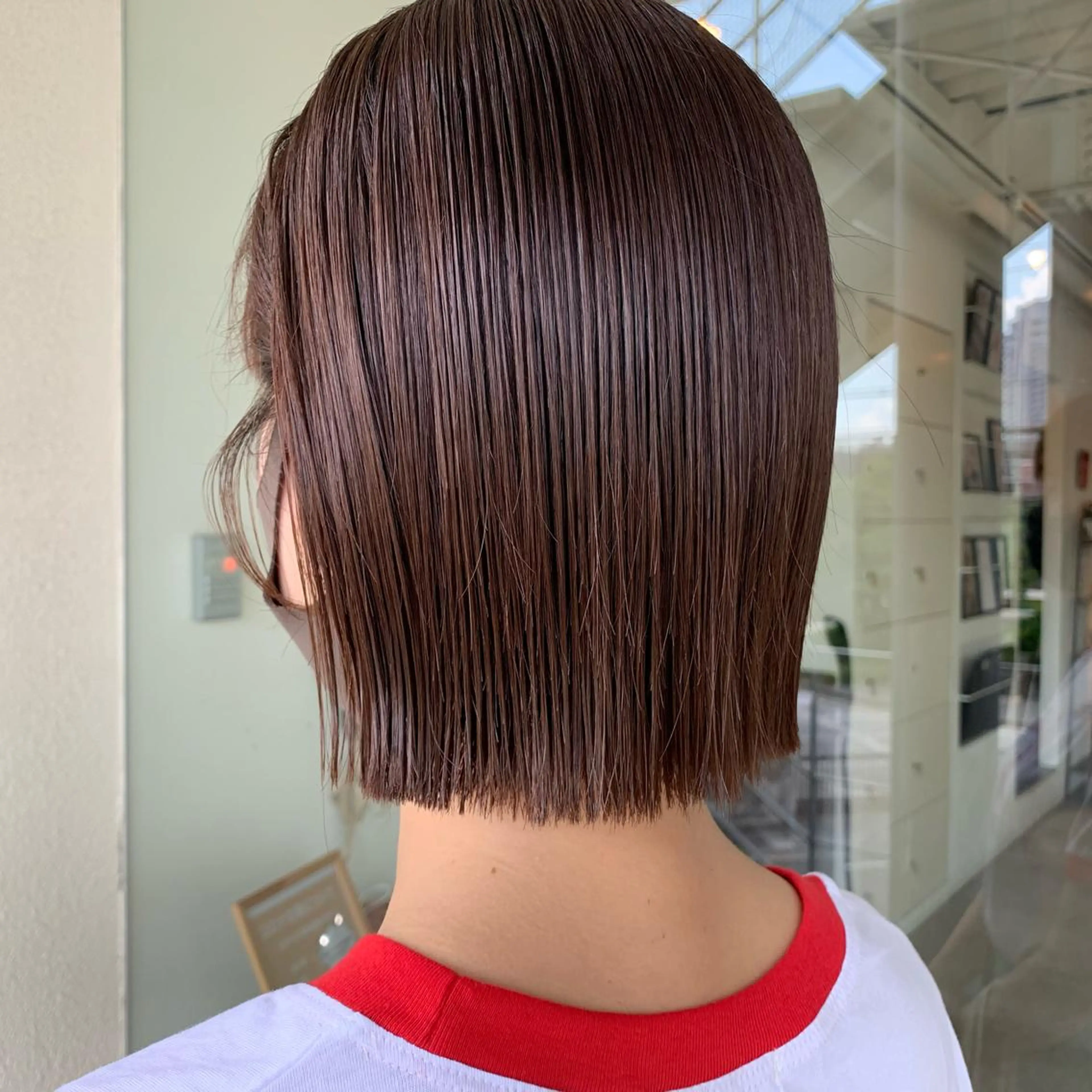 ショート ボブ 岩井 愛生のヘアスタイル