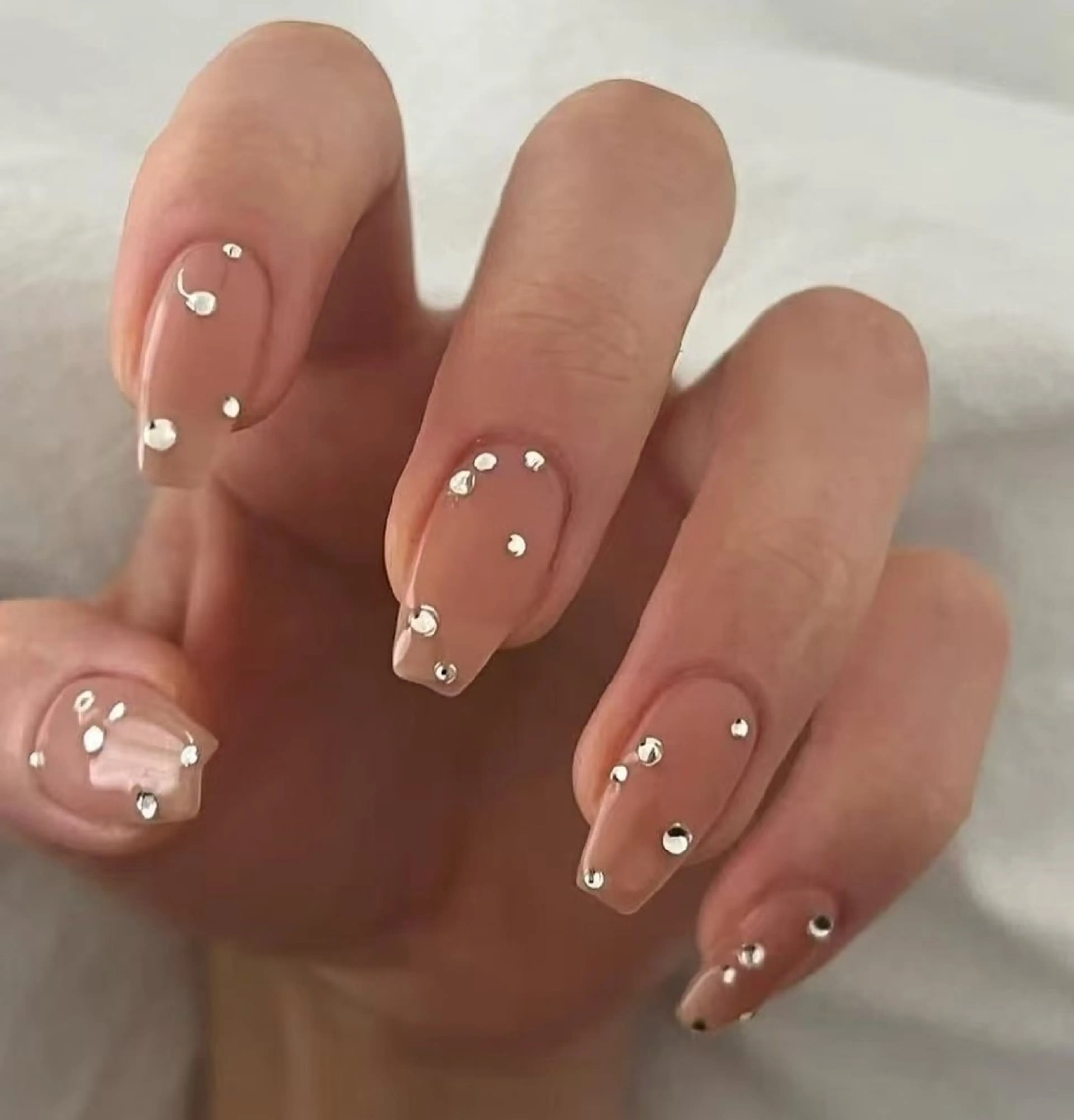 ネイル オーロラネイル フラワーネイル フットネイル フレンチネイル ジェルネイル ハンドネイル Oomiya 服部のネイルデザイン