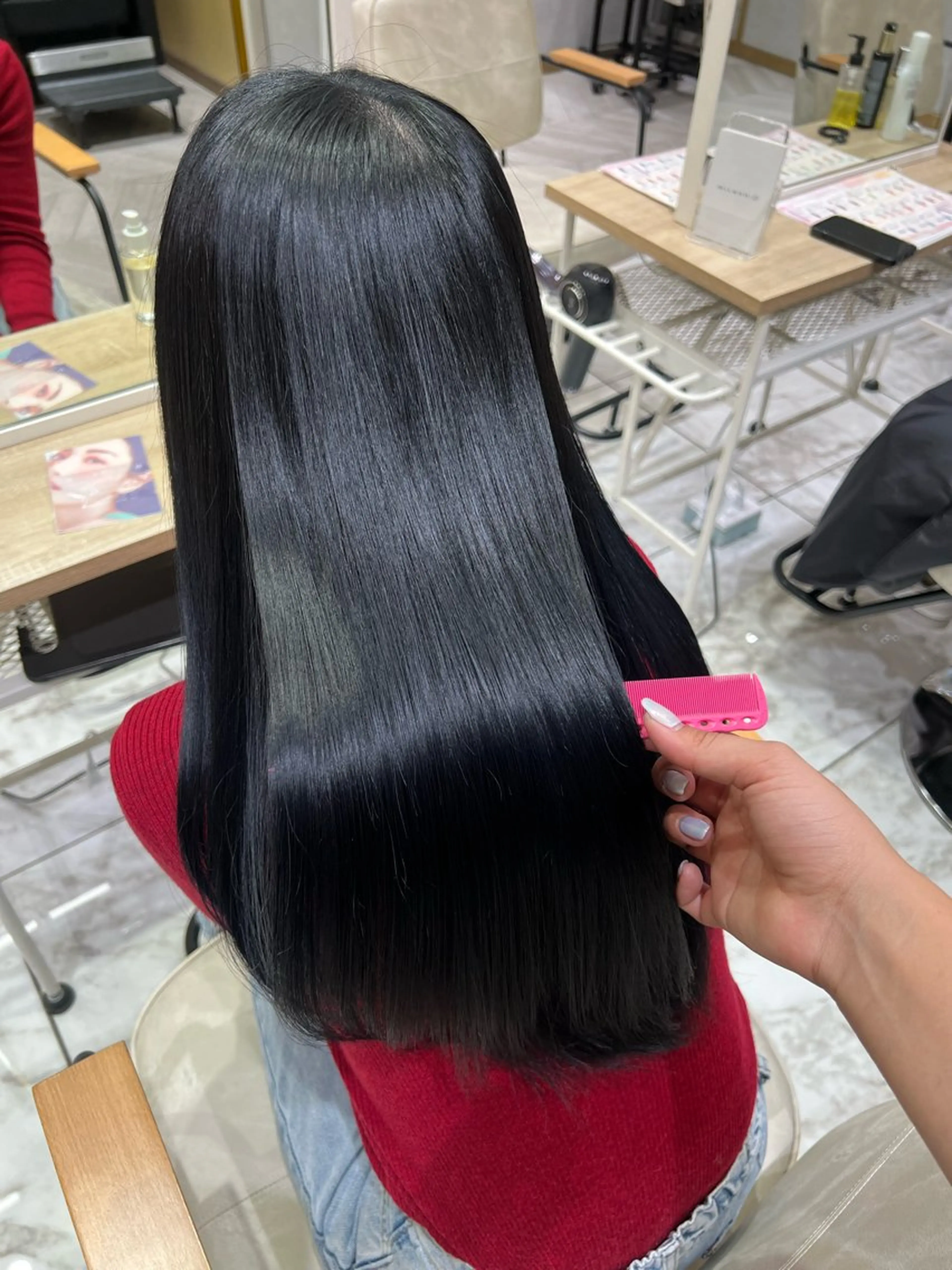 ロング カラー 酸性ストレート人気 No,1/カスミ🩰のヘアスタイル