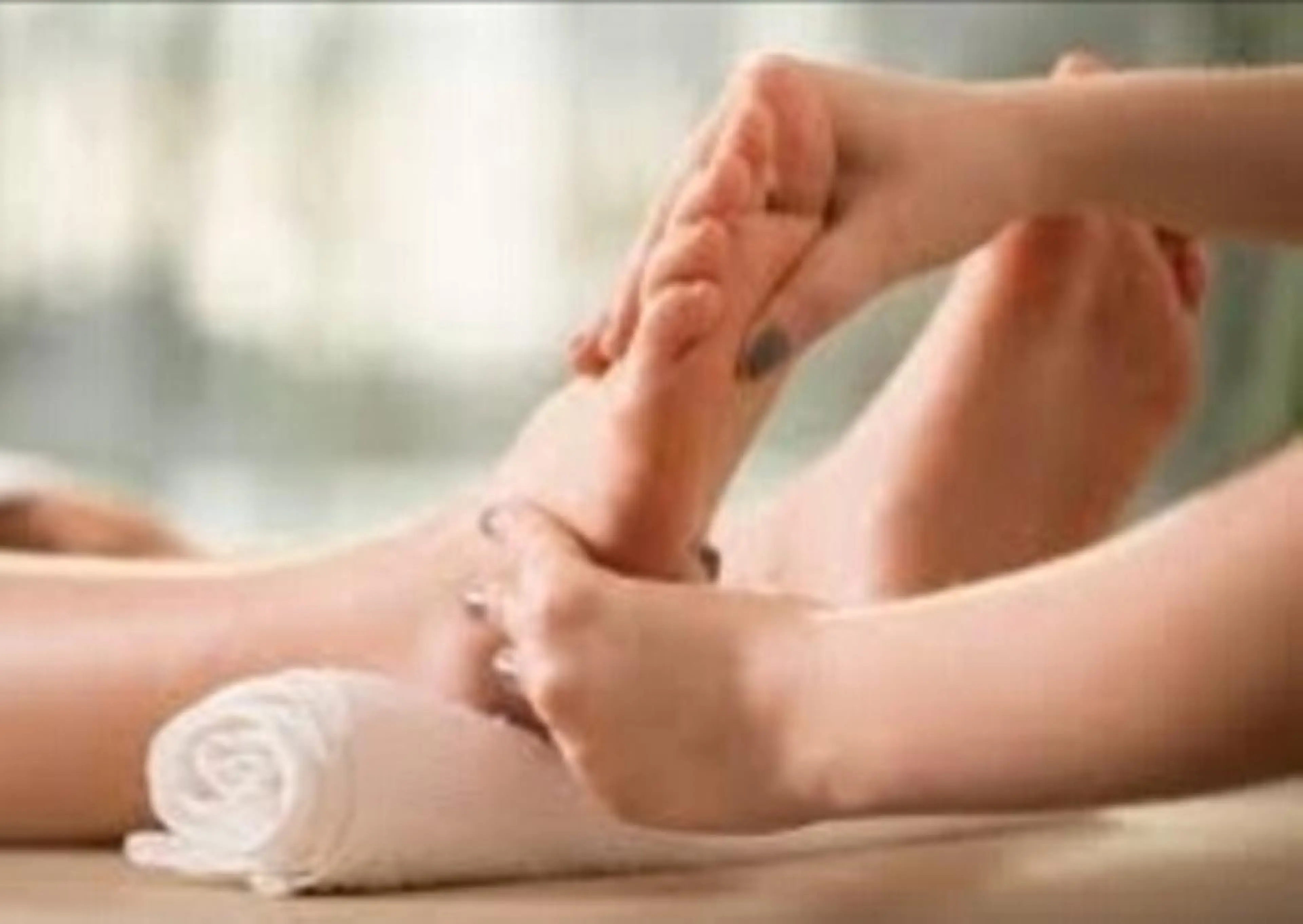 台湾式足つぼ付きアロマ100分の写真