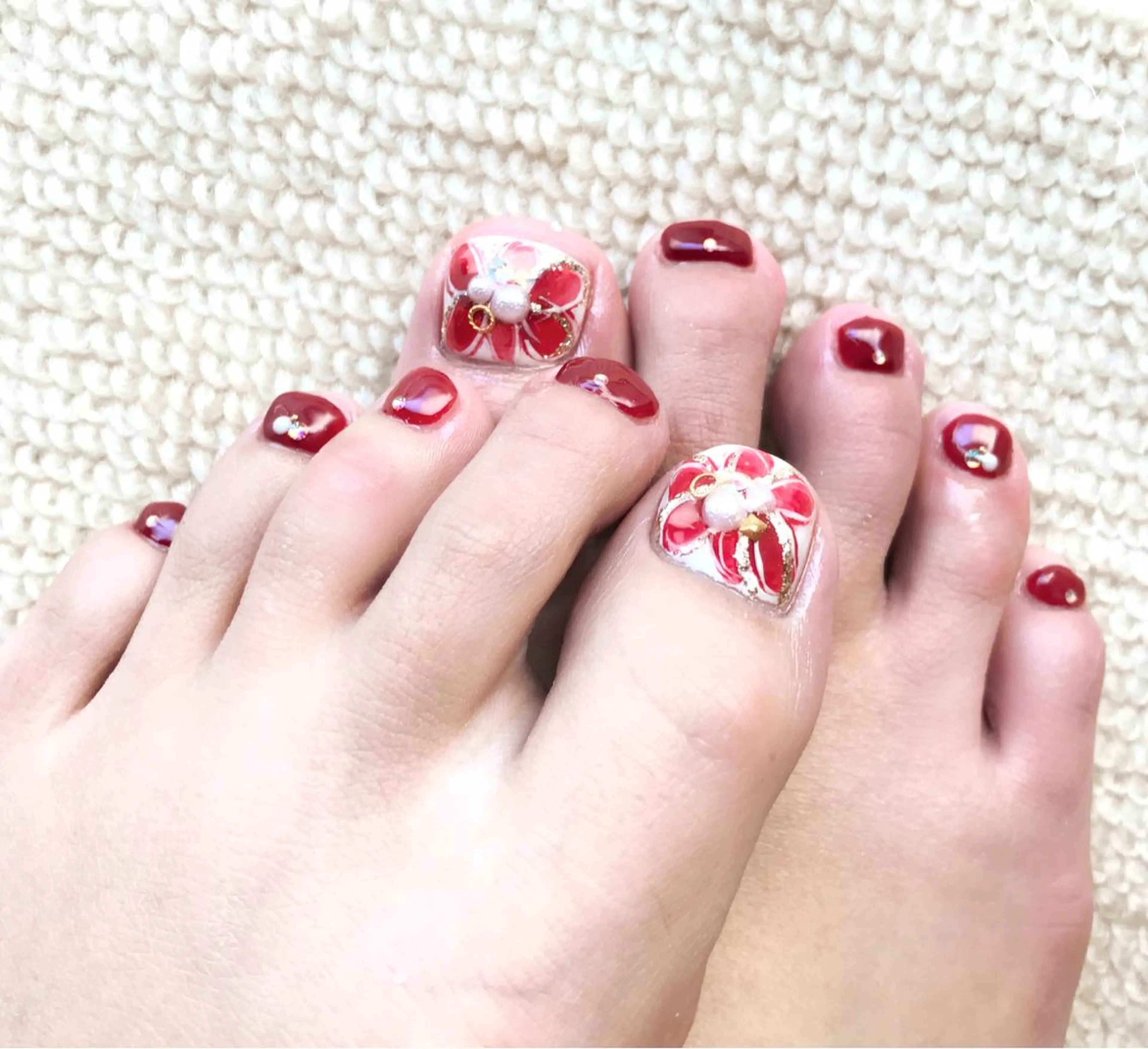 ネイル フラワーネイル フットネイル RireOne ~リルワン~のネイルデザイン