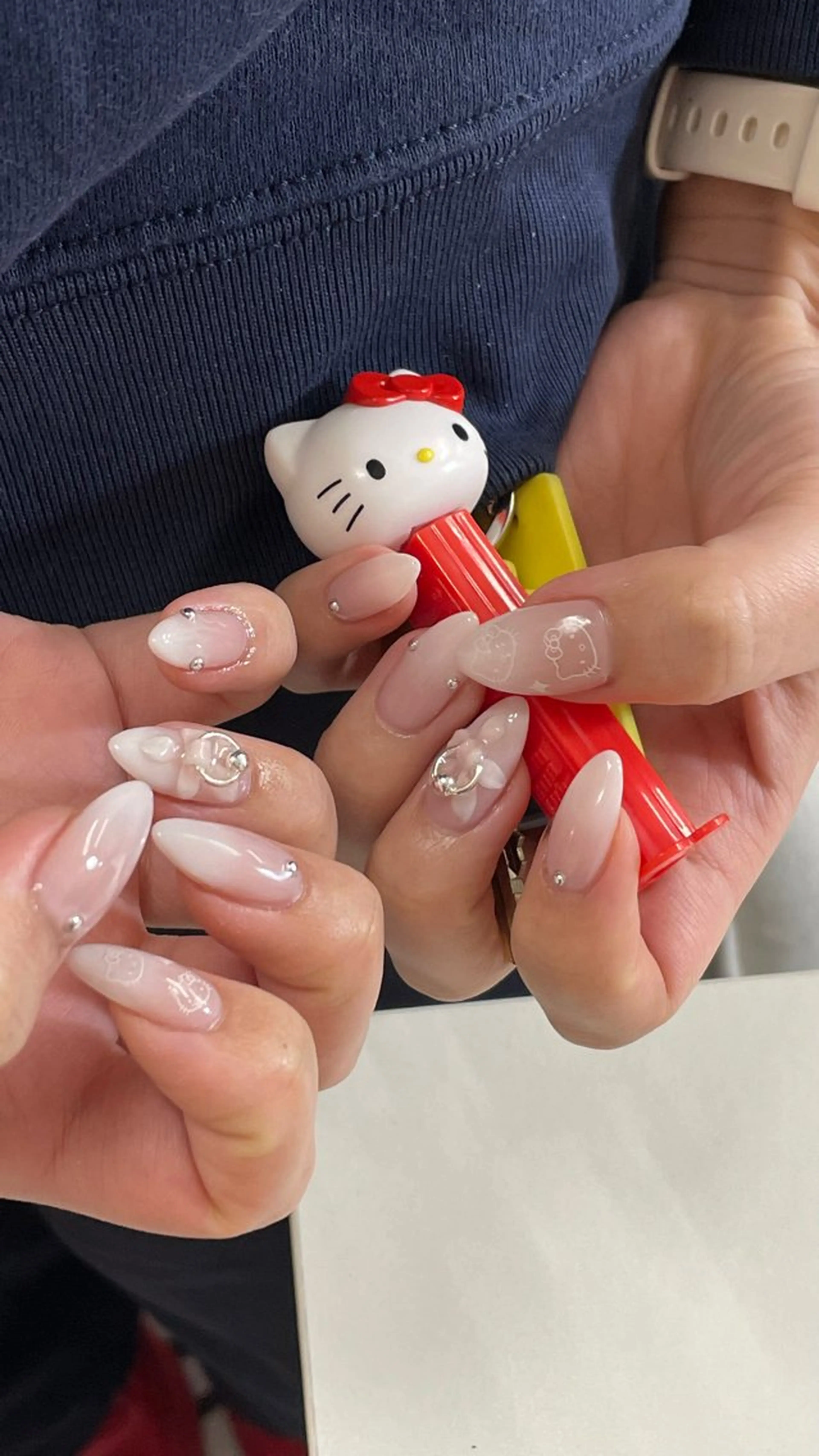 ネイル ハンドネイル MINAMI໒꒱ Y2K、韓国ガーリーのネイルデザイン