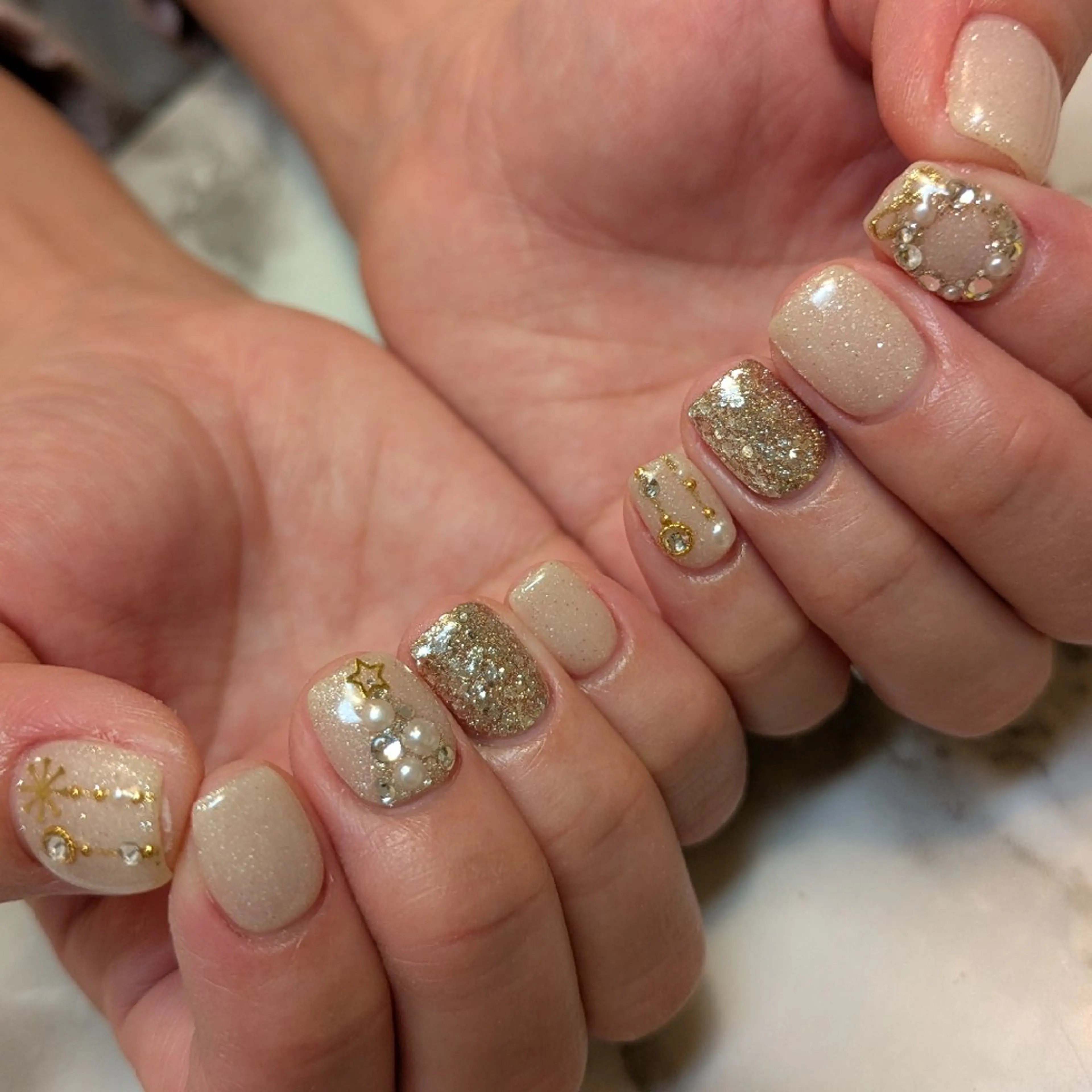 ネイル 冬ネイル クリスマス ジェヌインネイル 河内のネイルデザイン