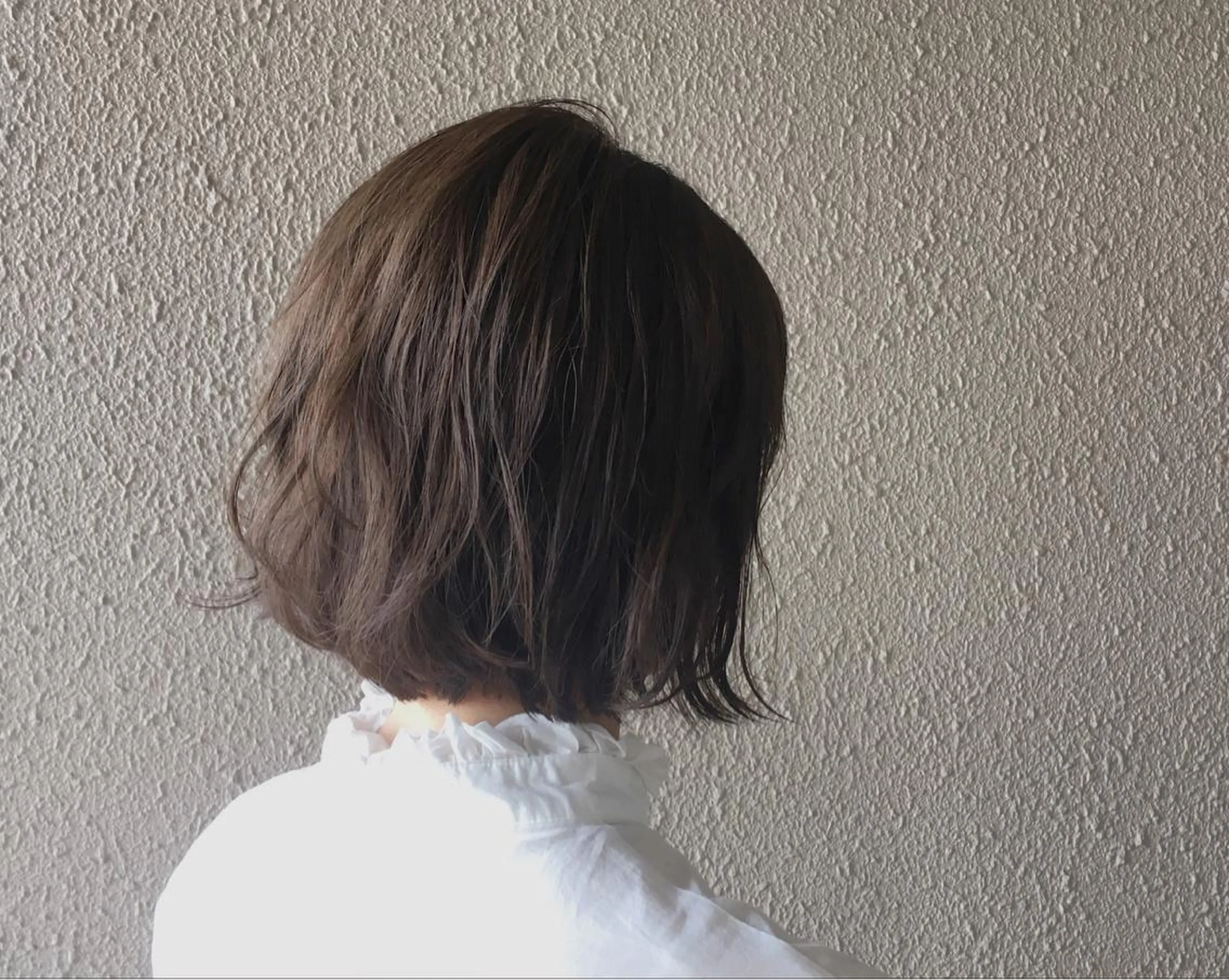 ミディアム カラー グレージュ ボブ サダハルカ ｜chouetteのヘアスタイル