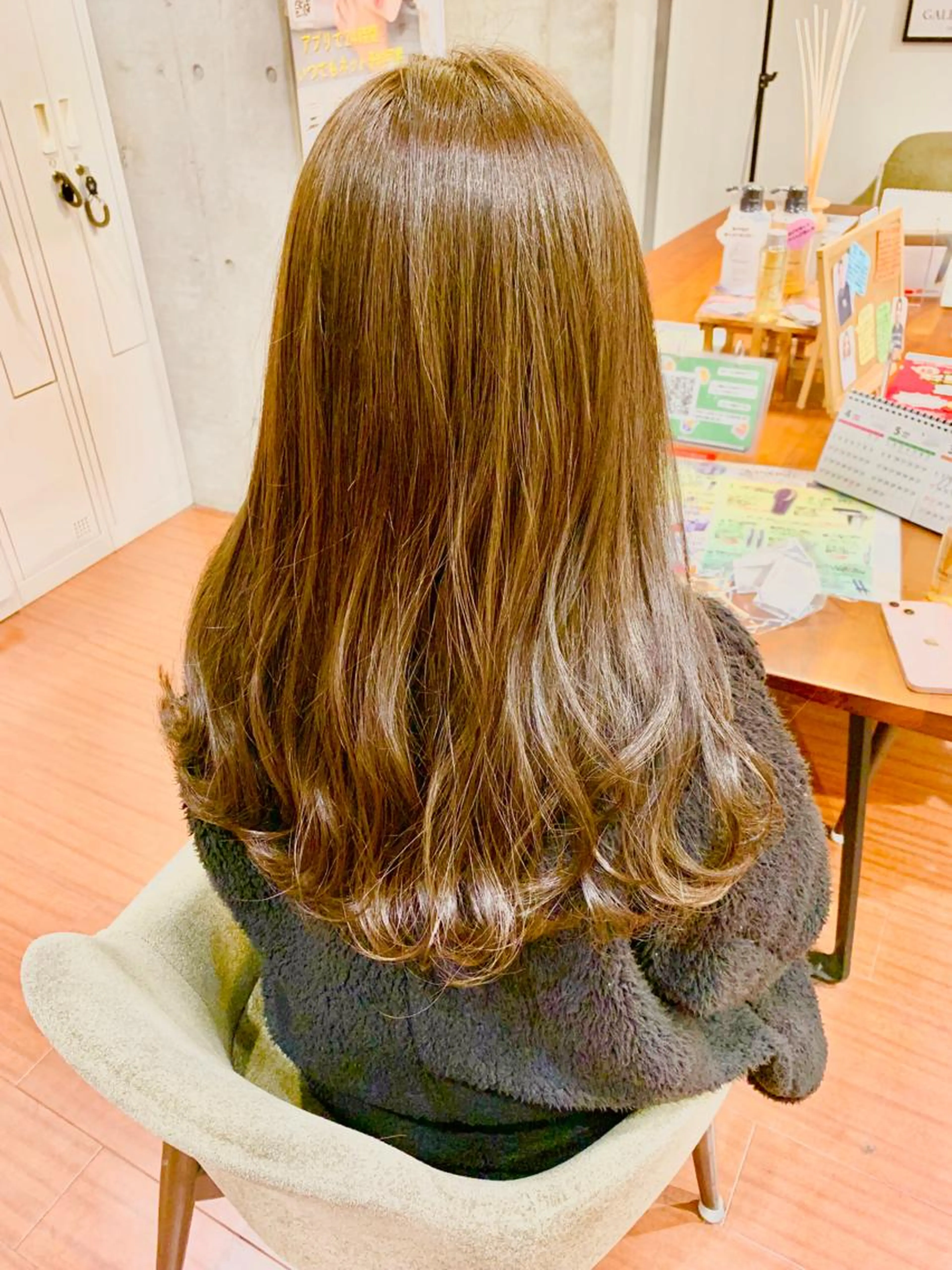 大人気🥺❤️‍🔥艶カラー+うる艶保湿トリートメント✨️✨️の写真