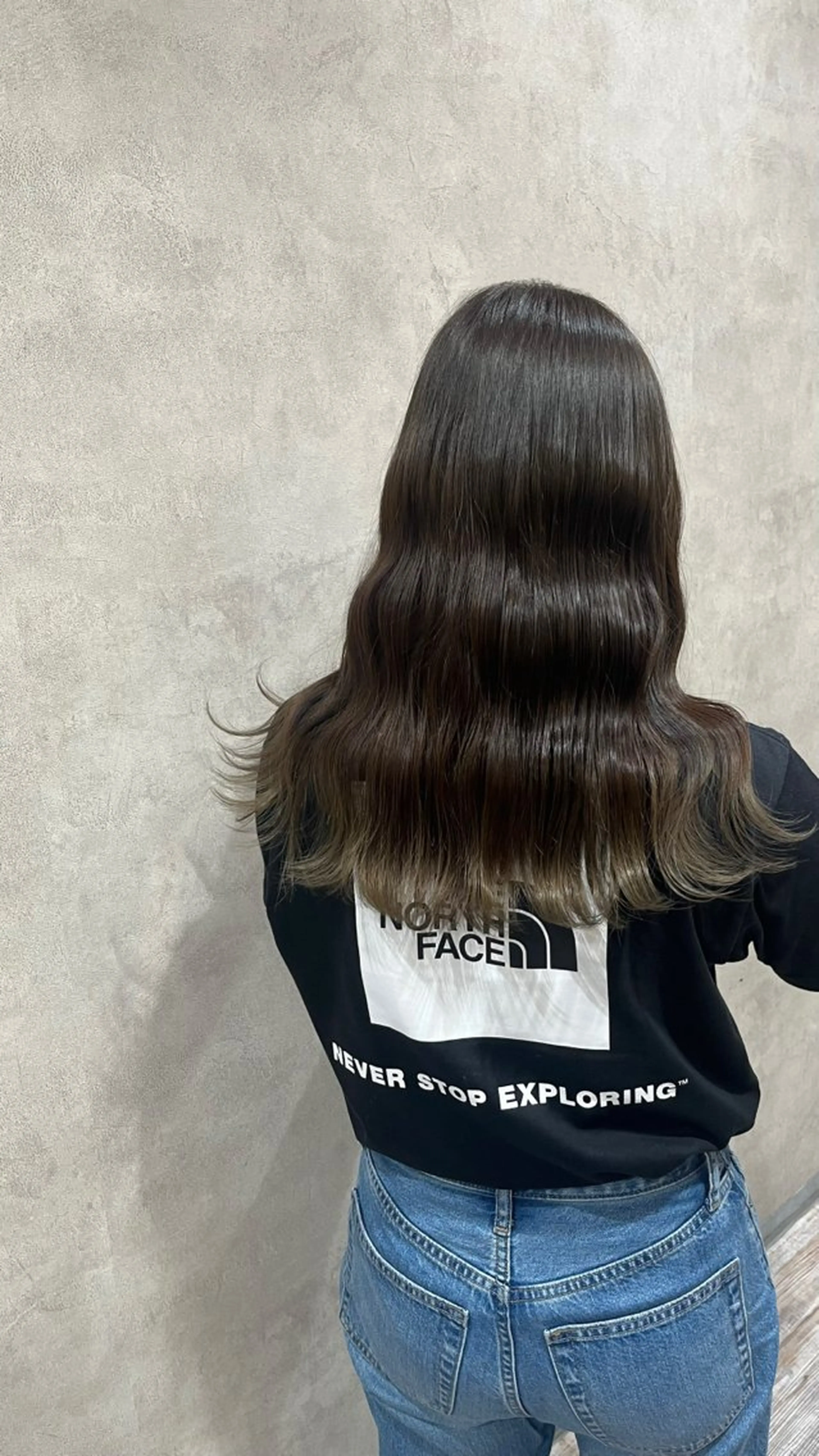 ミディアム カラー ヘアカラー トリートメント Manami / Locoのヘアスタイル