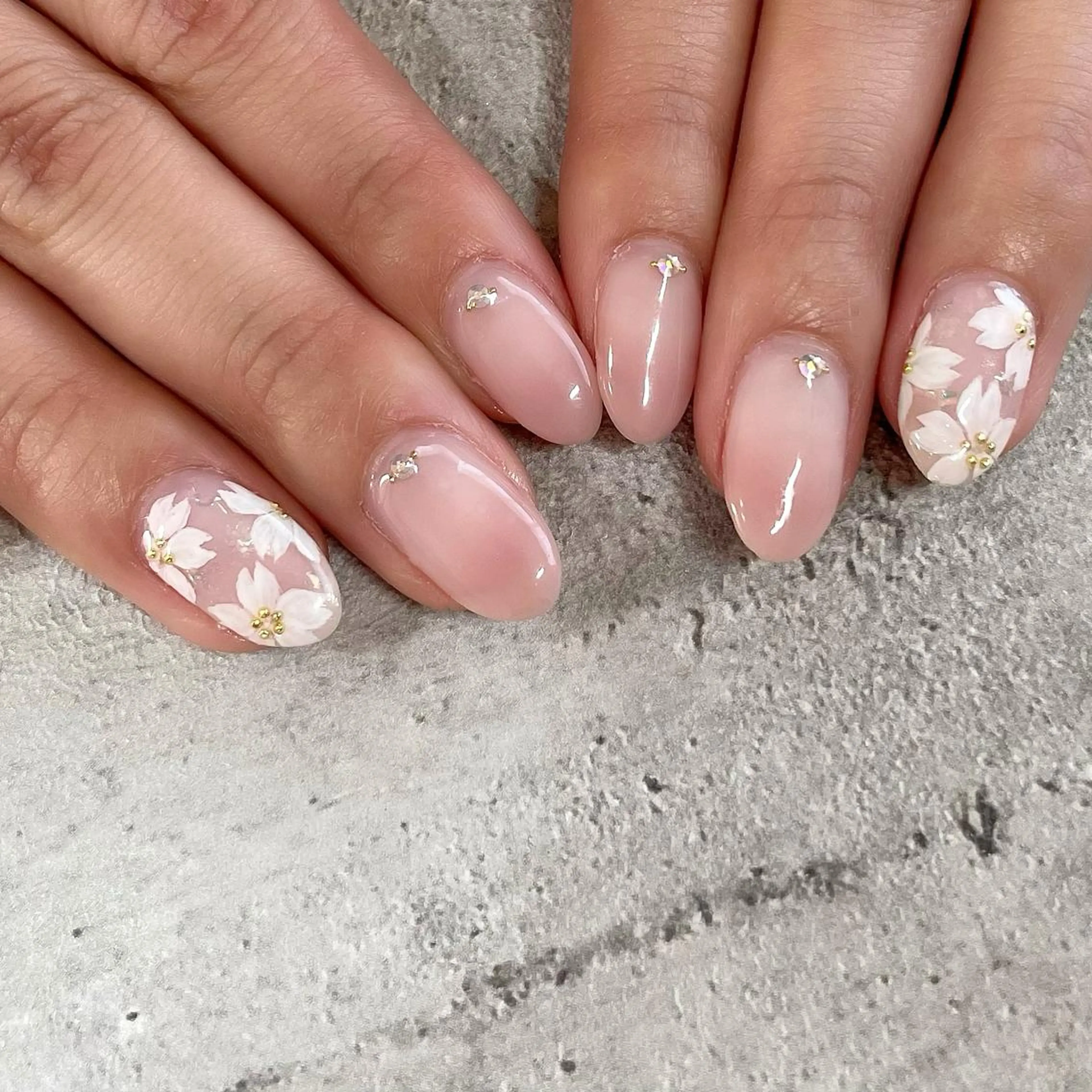 ネイル ジェルネイル 東 千夏のネイルデザイン