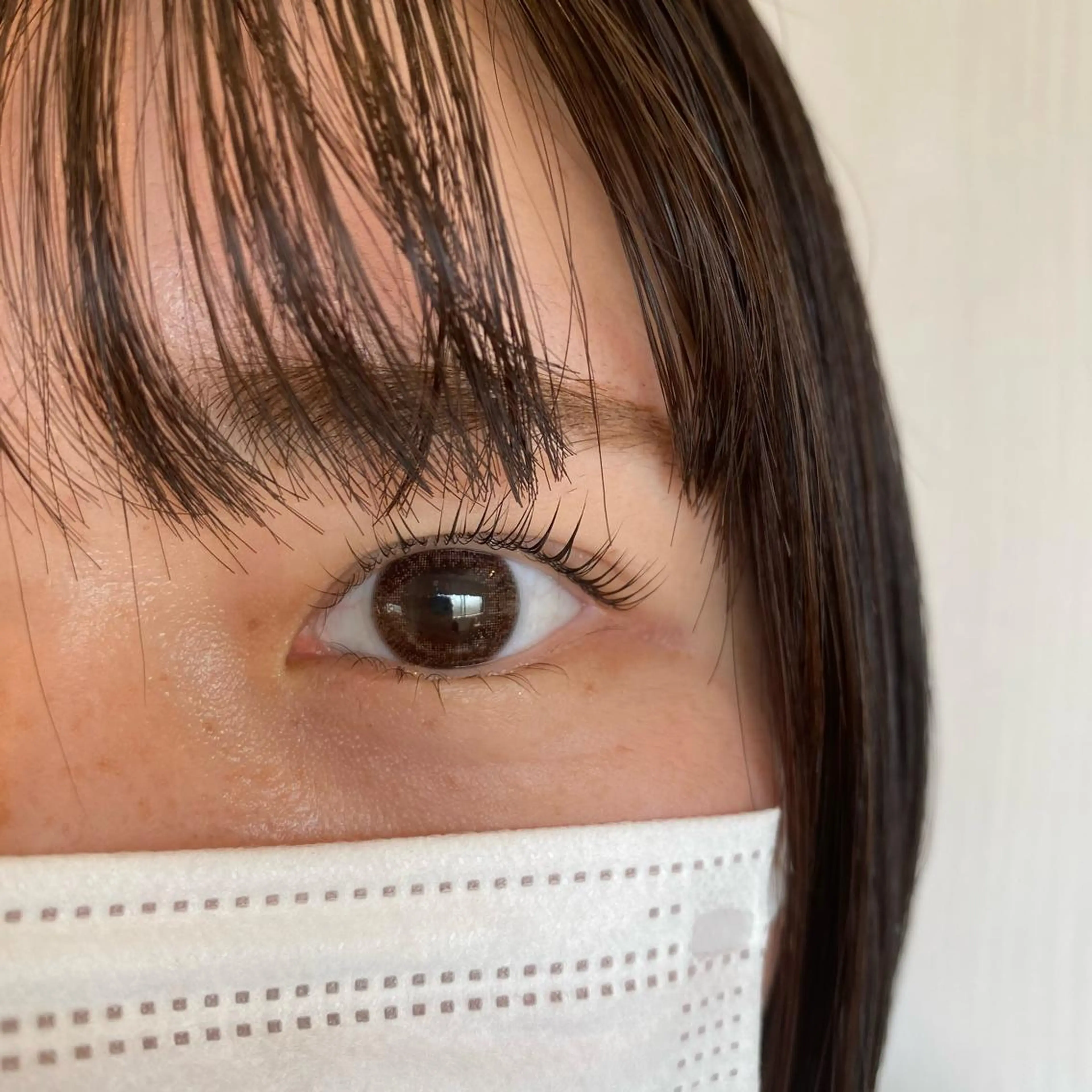 韓国アイドル風束感まつ毛パーマの写真