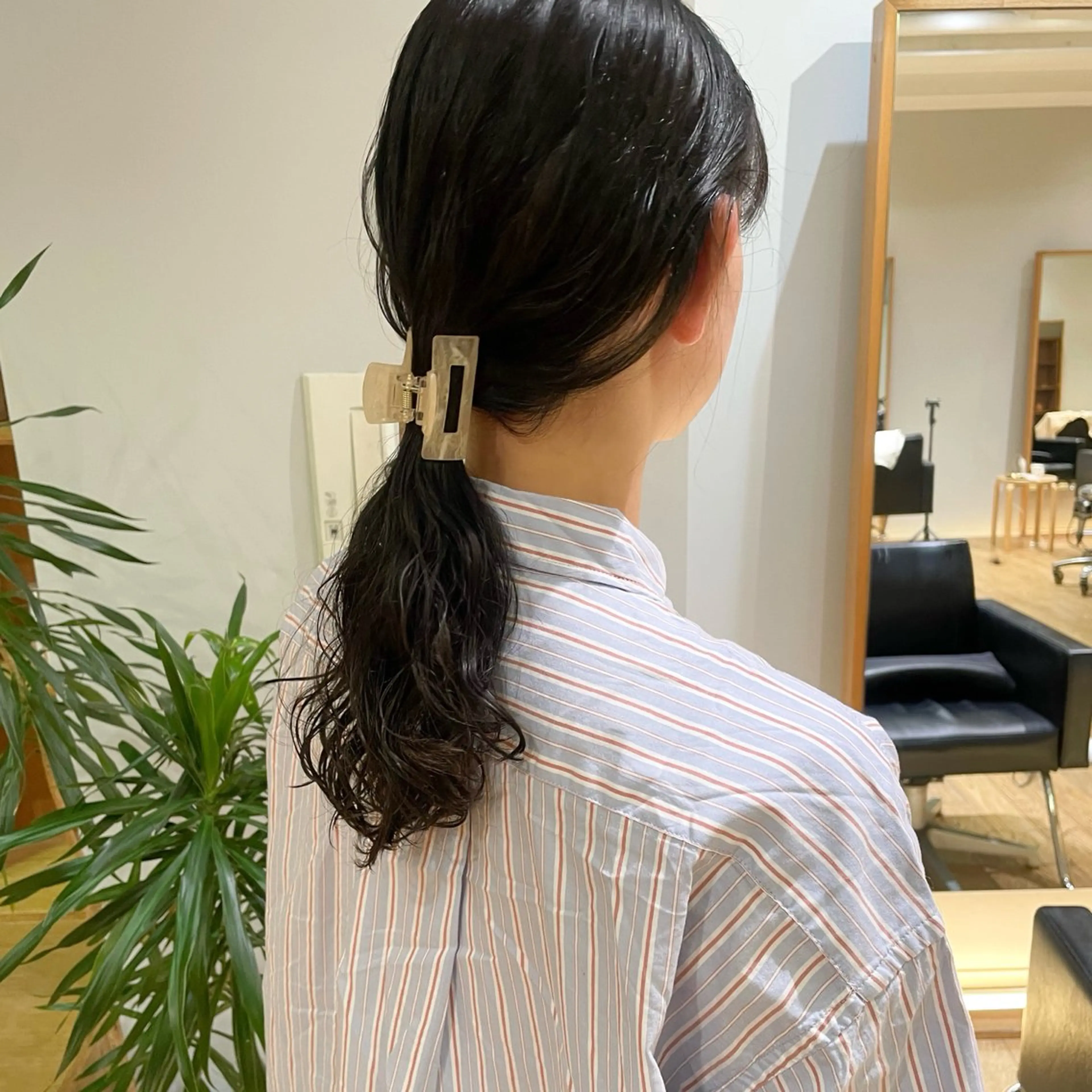 ミディアム パーマ ミディアムパーマ カット パーマ 大橋 芽衣のヘアスタイル