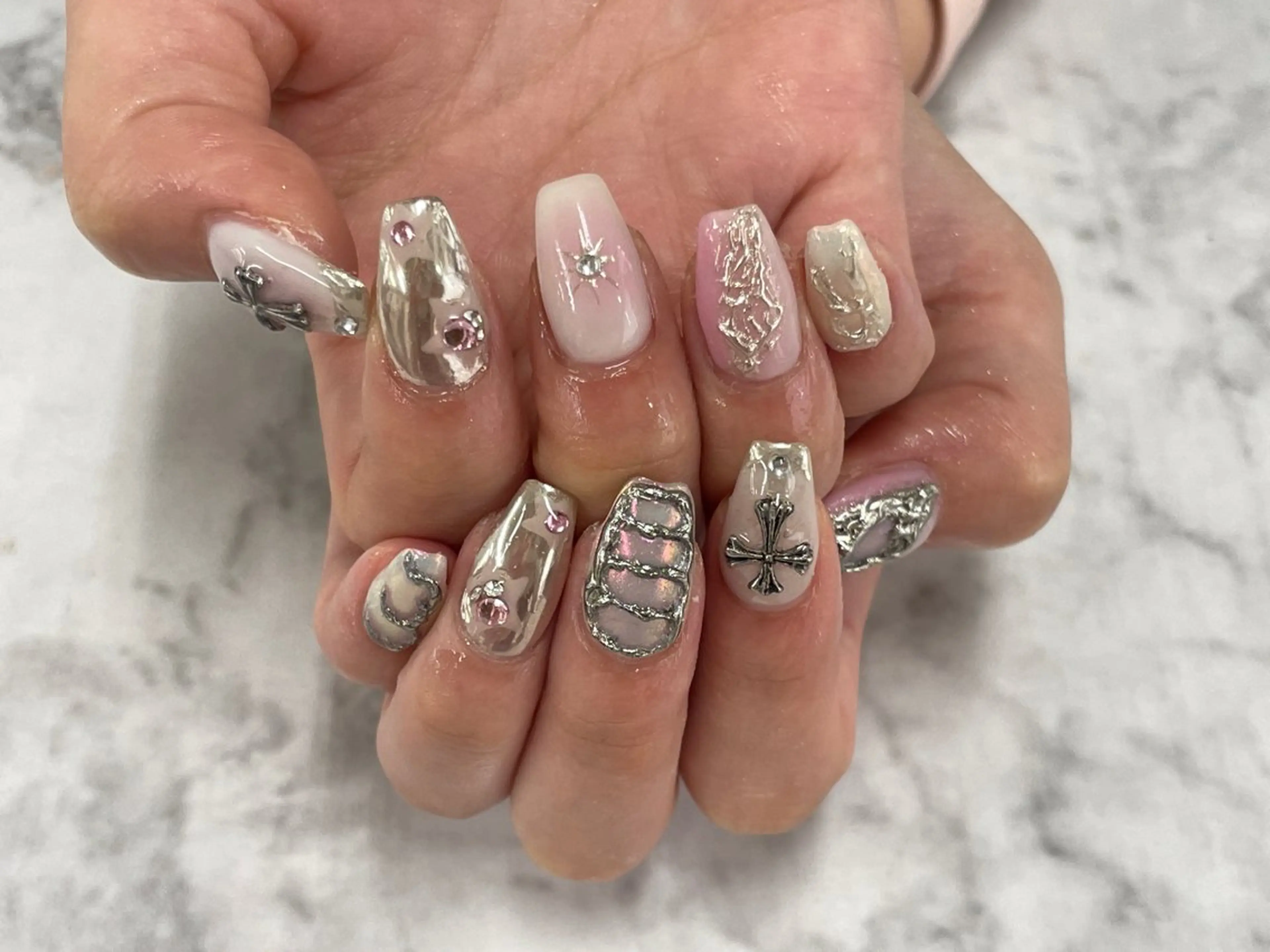 ネイル Li'leaNail RUIのネイルデザイン