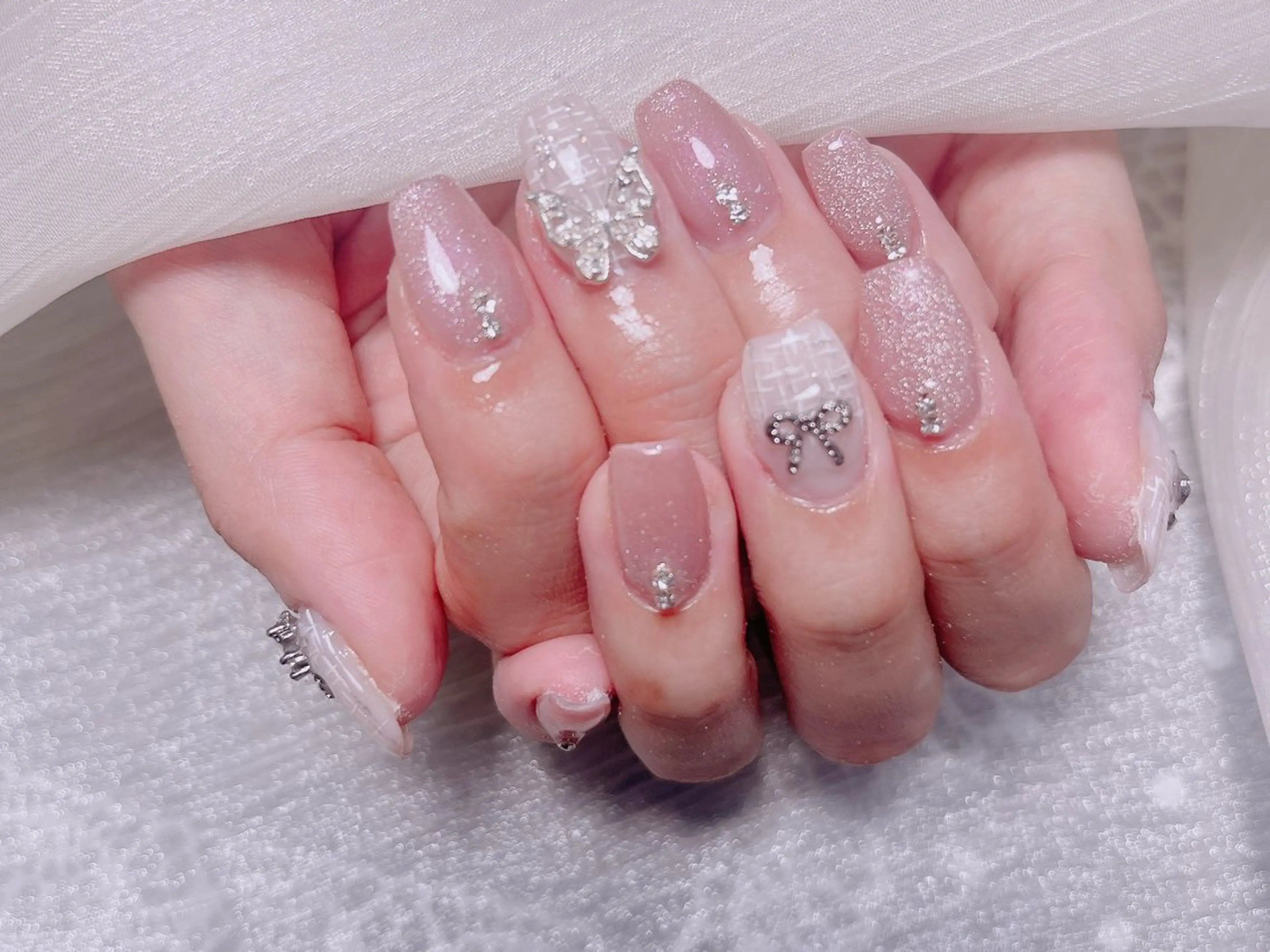ネイル ハンドネイル KARI ネイルサロンのネイルデザイン