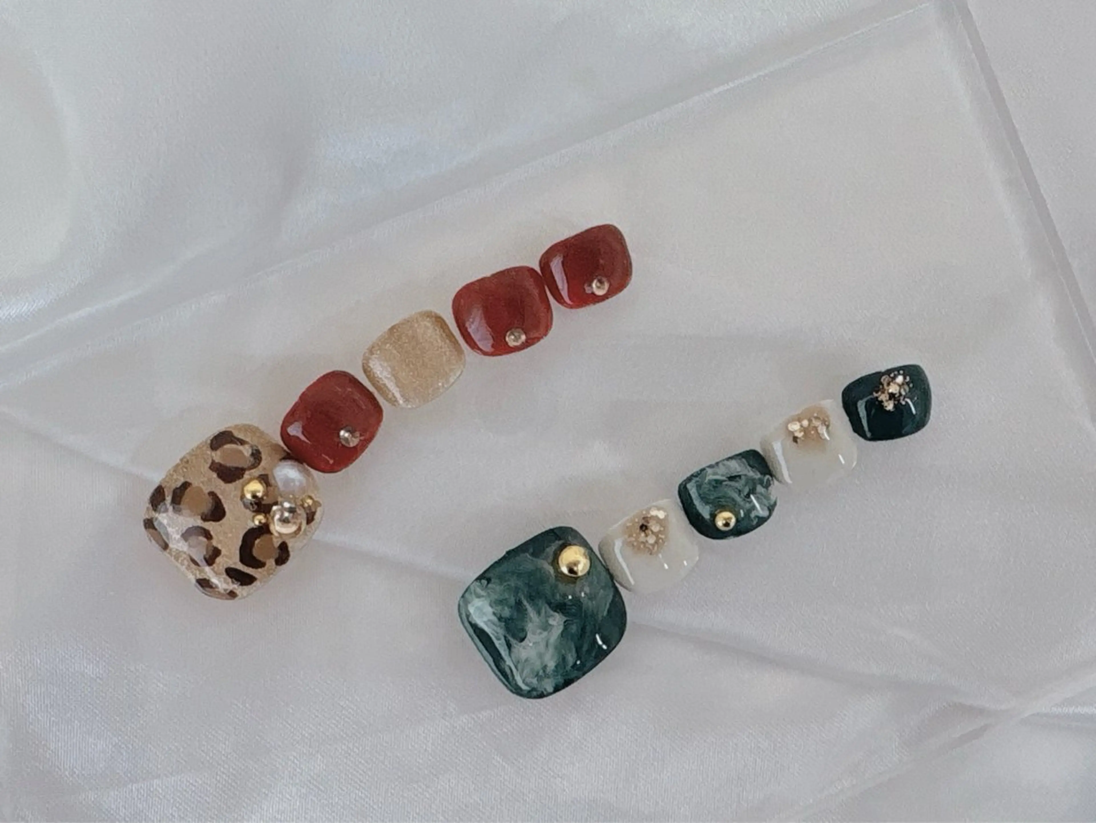 ネイル フットネイル Regene ARAKIのネイルデザイン