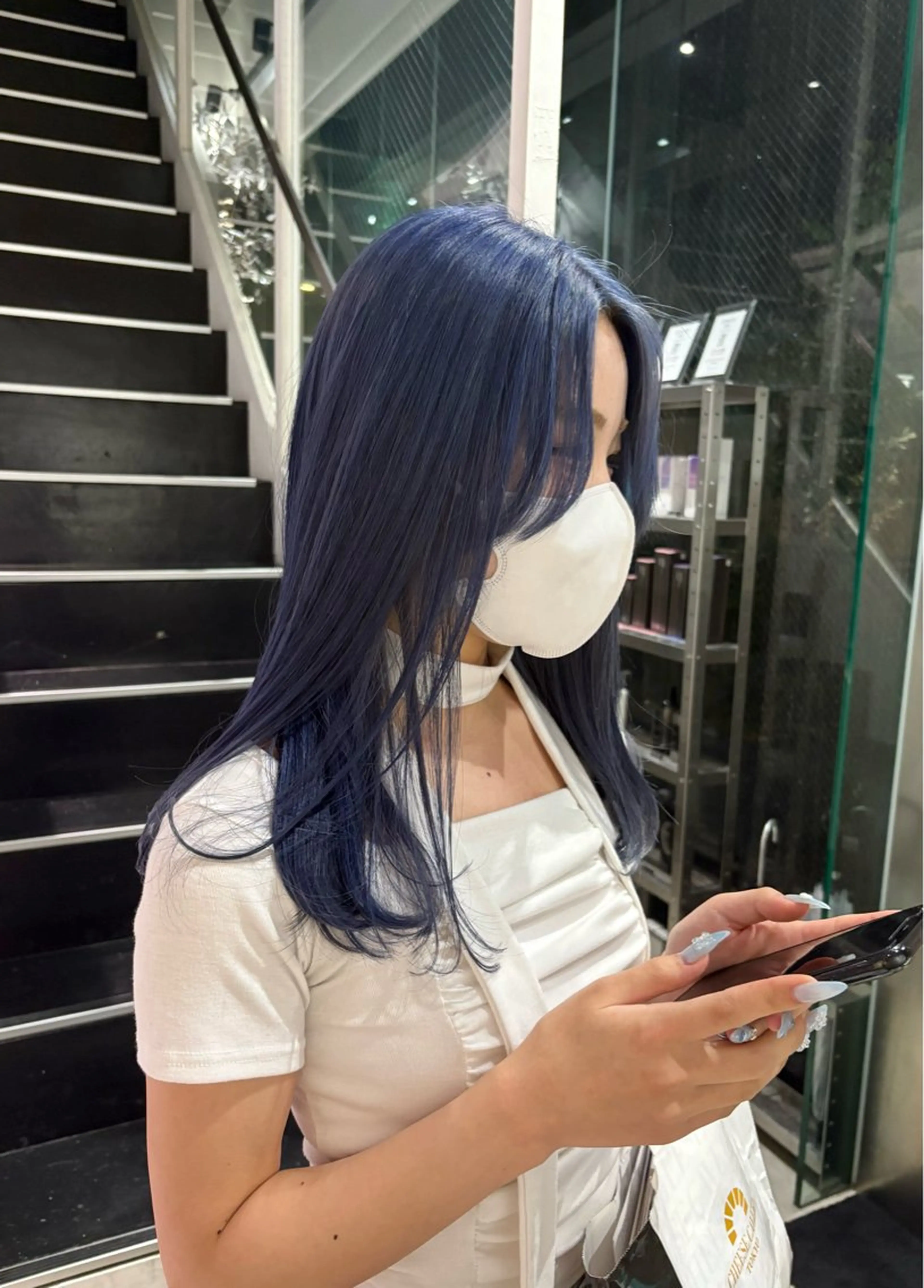 セミロング カラー ヘアカラー オノ テンタのヘアスタイル