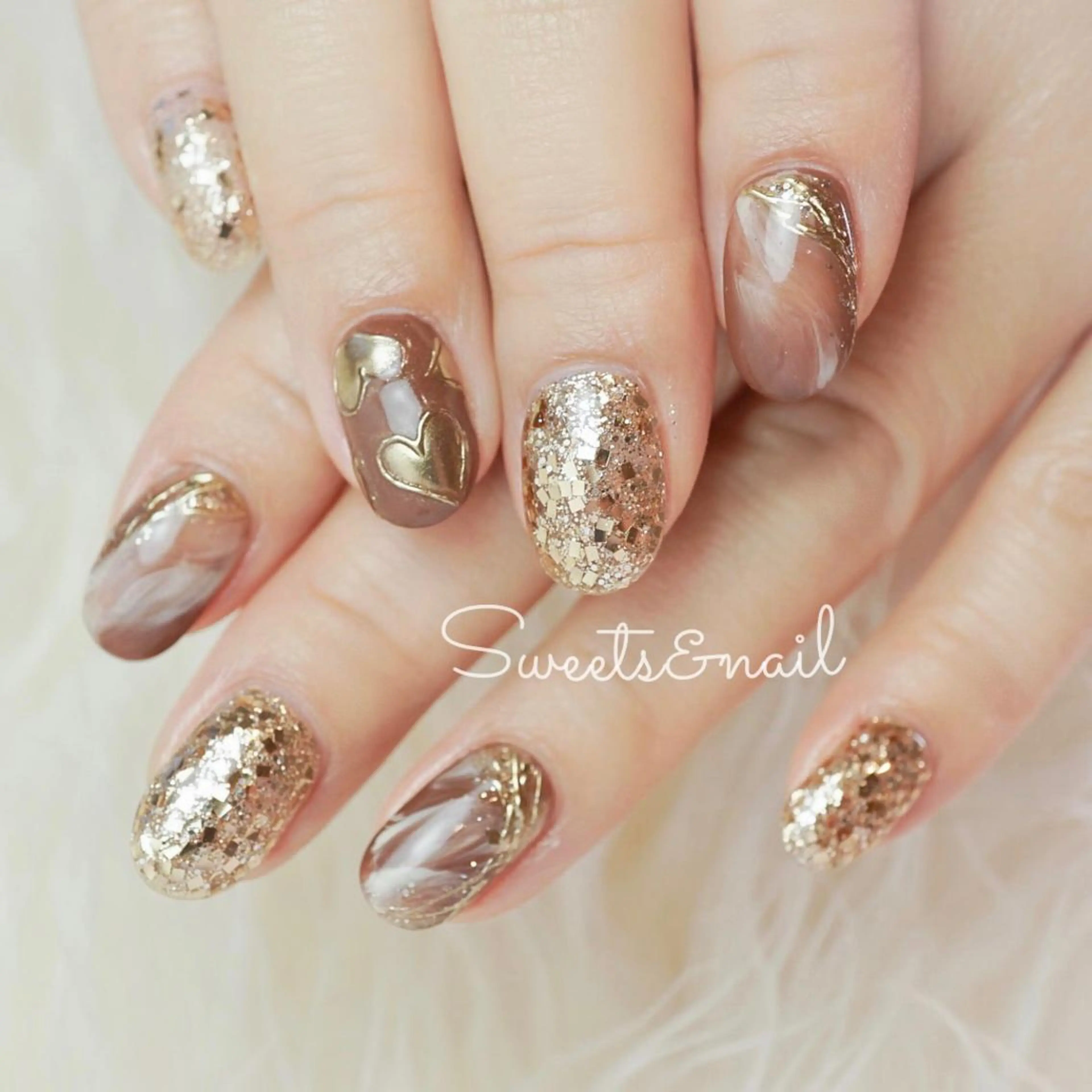 ネイル ハート キラキラネイル ミラーネイル ニュアンスネイル バレンタイン Sweets＆ nail みなこのネイルデザイン