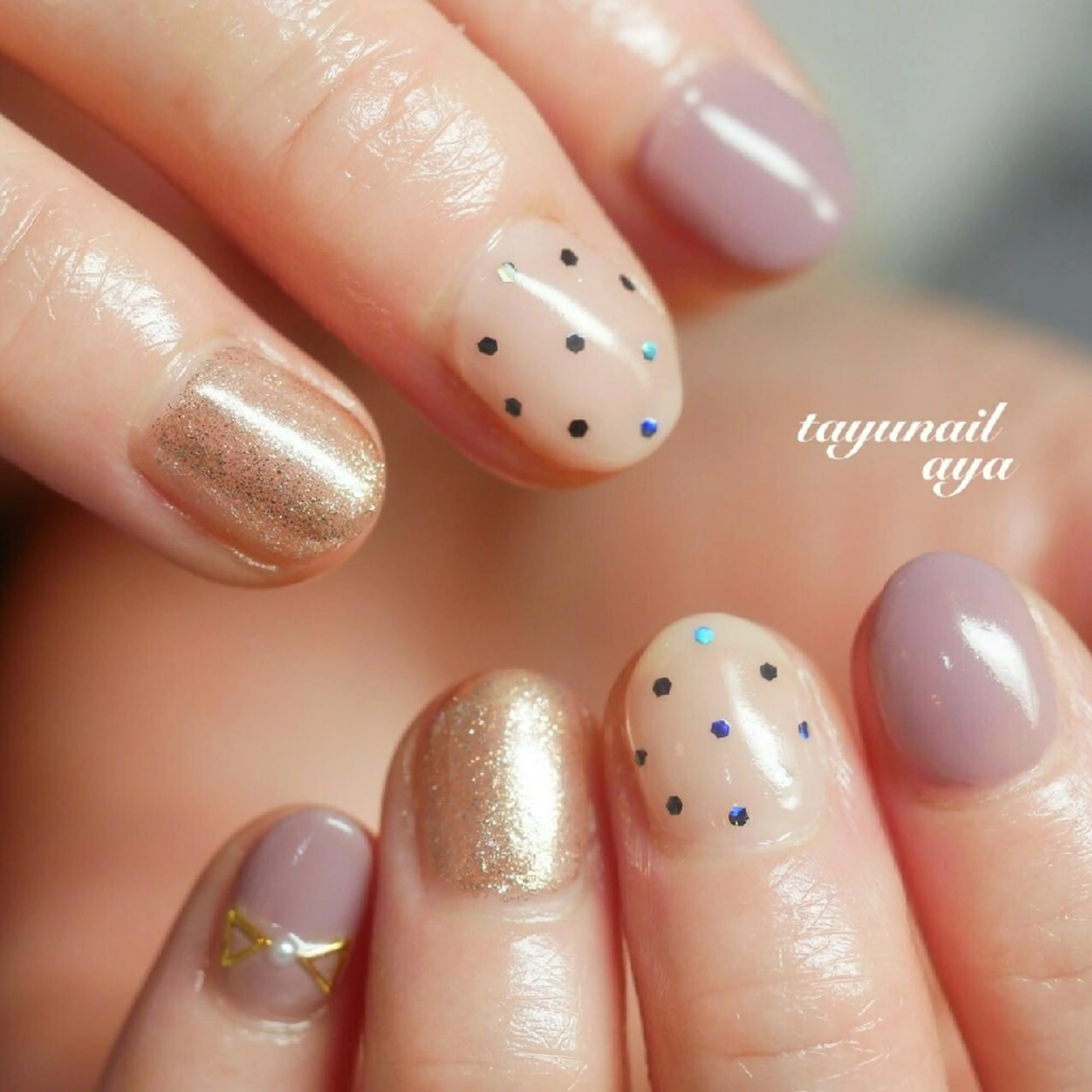 ネイル アートネイル ブルー ドット ジェルネイル パラジェル ネイルサロン 【たゆnail】のネイルデザイン