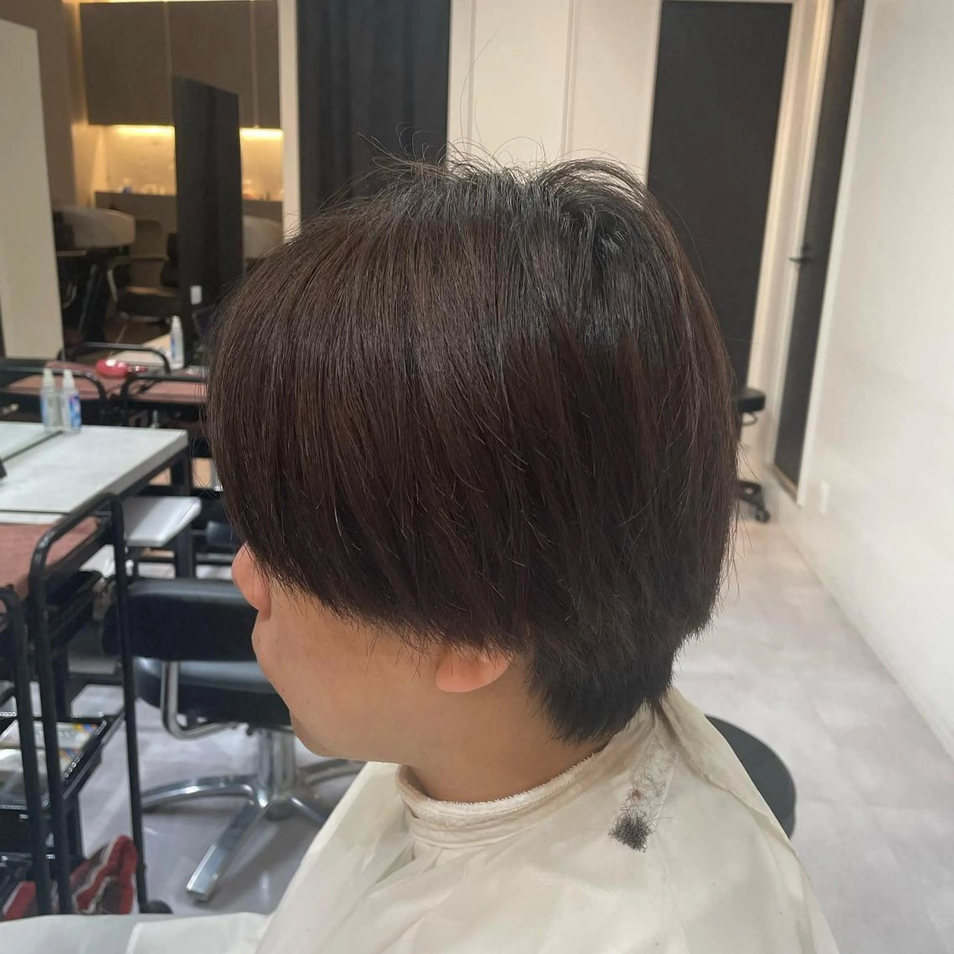 ショート 髪質改善× 白髪ぼかし溝江のヘアスタイル